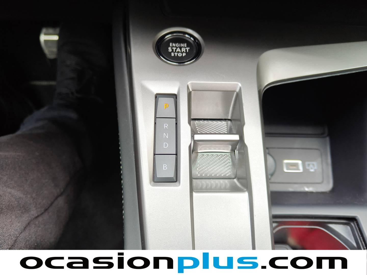 Peugeot 408 Peugeot 408 PHEV 225 GT e-EAT8 (225 CV) de segunda mano