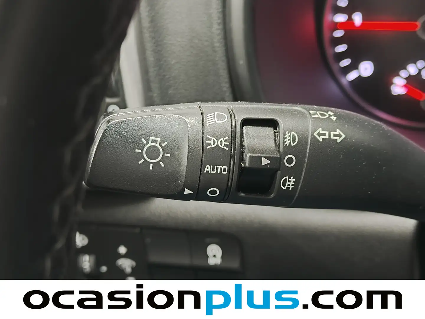 Foto KIA Sportage Kia Sportage 1.6 MHEV Business 4x2 DCT (136 CV)