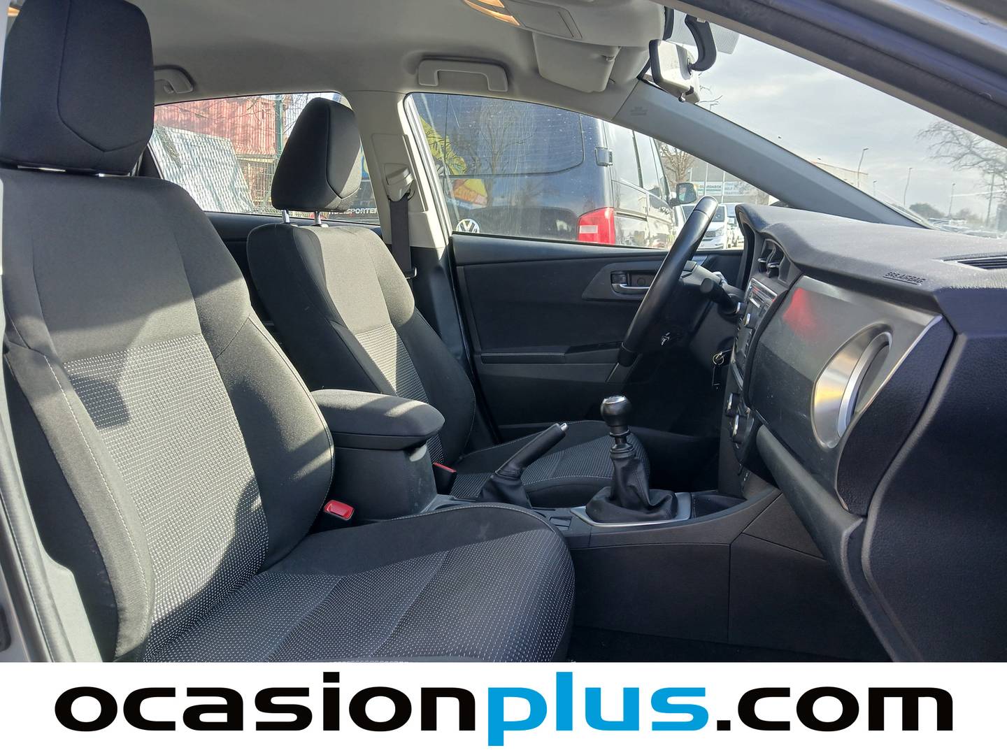 Foto Toyota Auris Toyota Auris 90D Active  (90 CV)