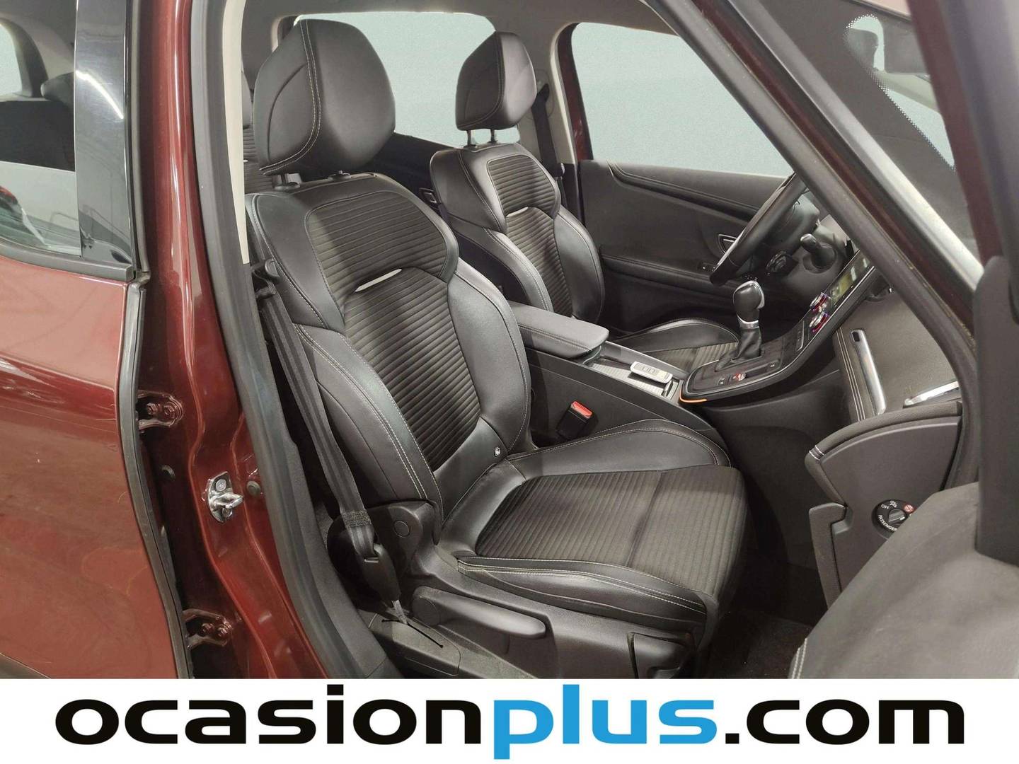 Renault Grand Scénic Renault Grand Scenic Zen TCe (140 CV) EDC GPF 7 Plazas automático