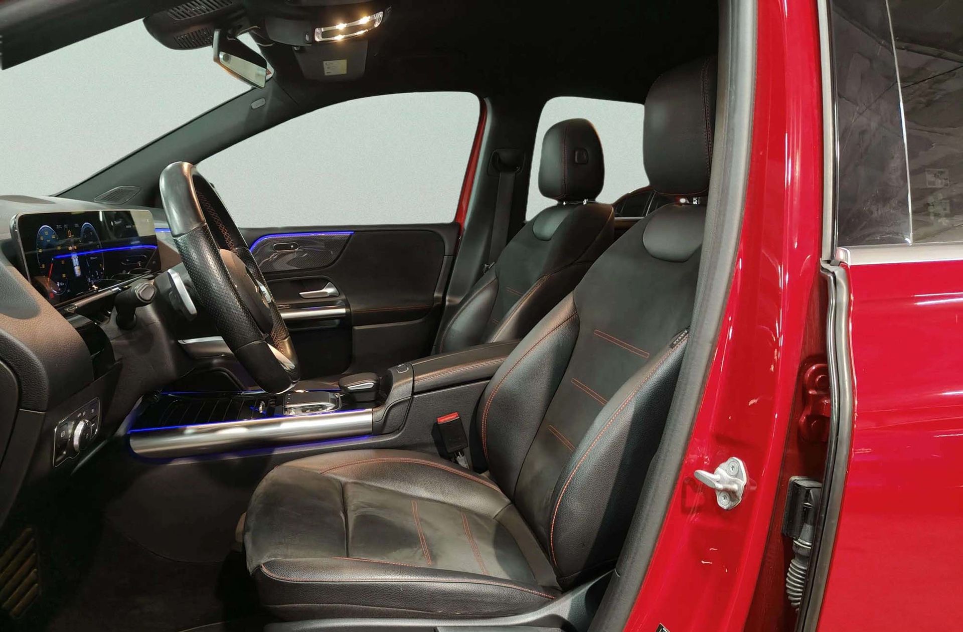 Mercedes-Benz Clase B 200 d Pack AMG - foto 14