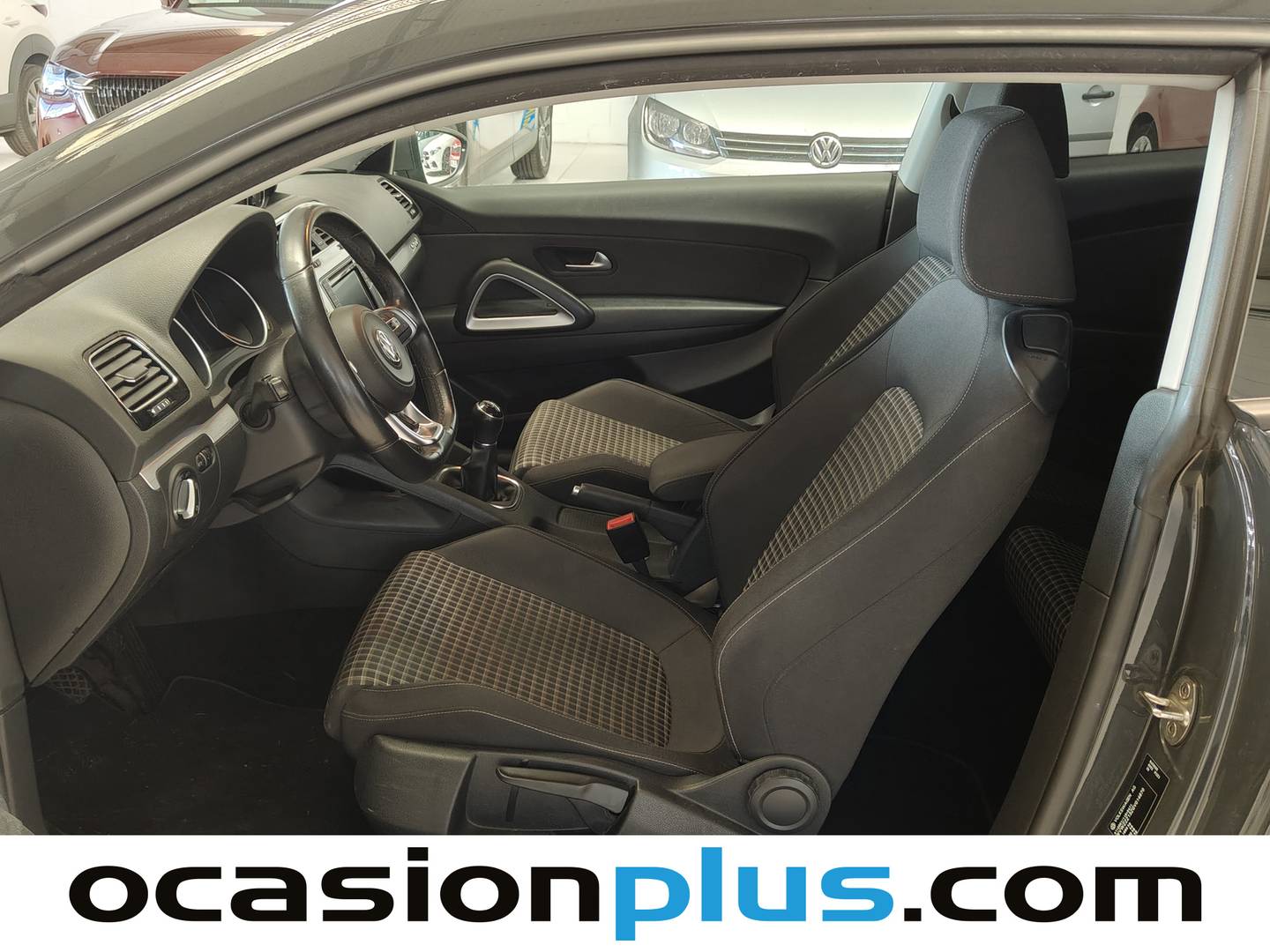 Foto asientos delanteros Volkswagen Scirocco Volkswagen Scirocco Typhoon by R-Line 1.4 TSI BMT (125 CV)