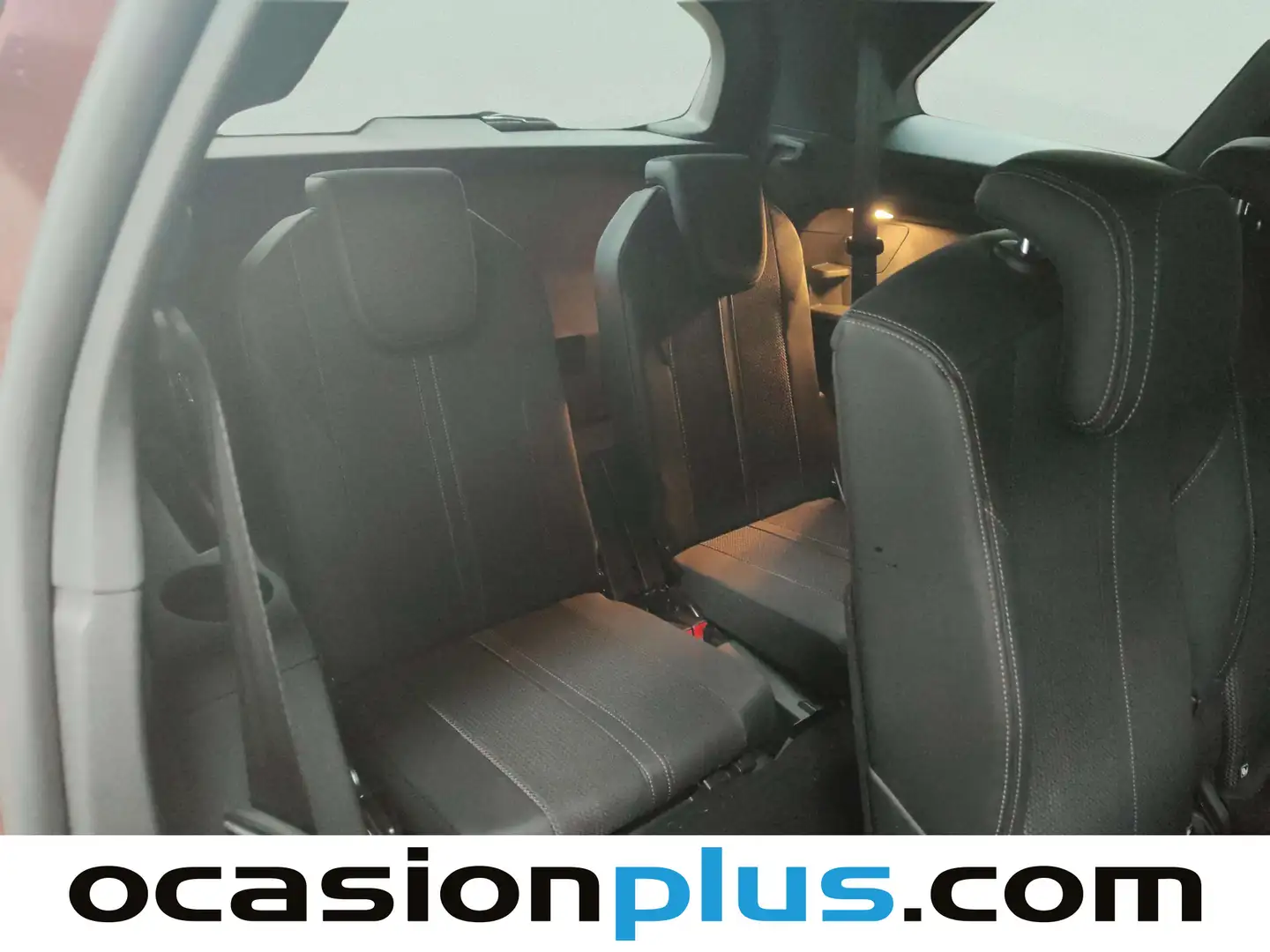 Foto Peugeot 5008 Peugeot 5008 BlueHDI 130 S&S GT EAT8 (130 CV)