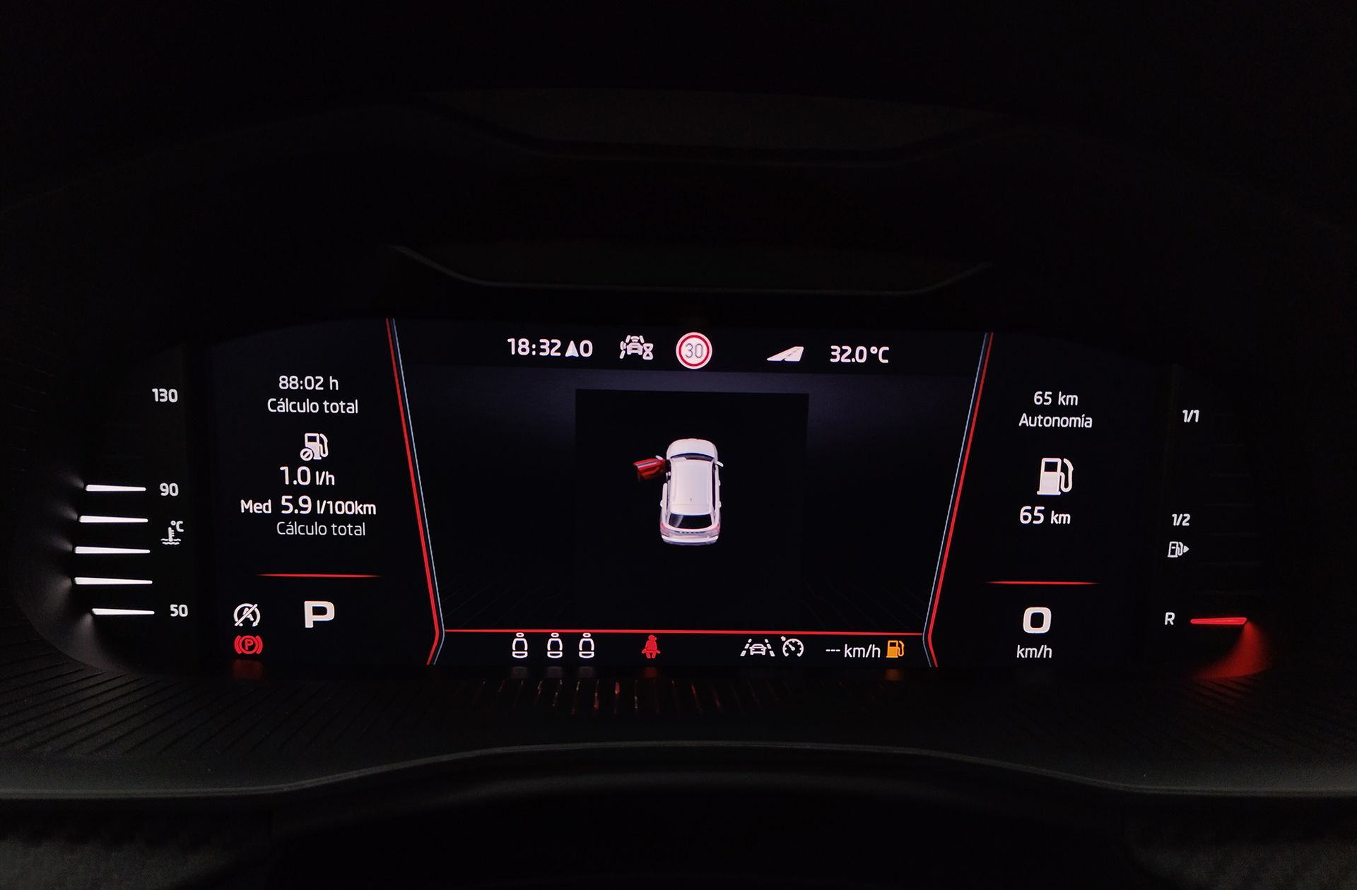 Škoda Kamiq 1.5 TSI Montecarlo DSG - foto 25