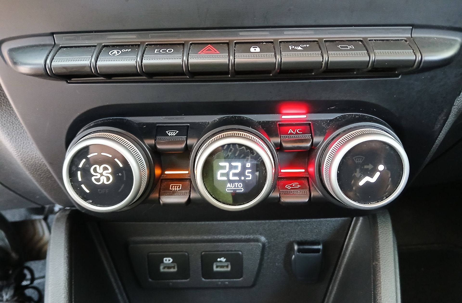 Dacia Duster Journey Go TCe EDC - foto 31