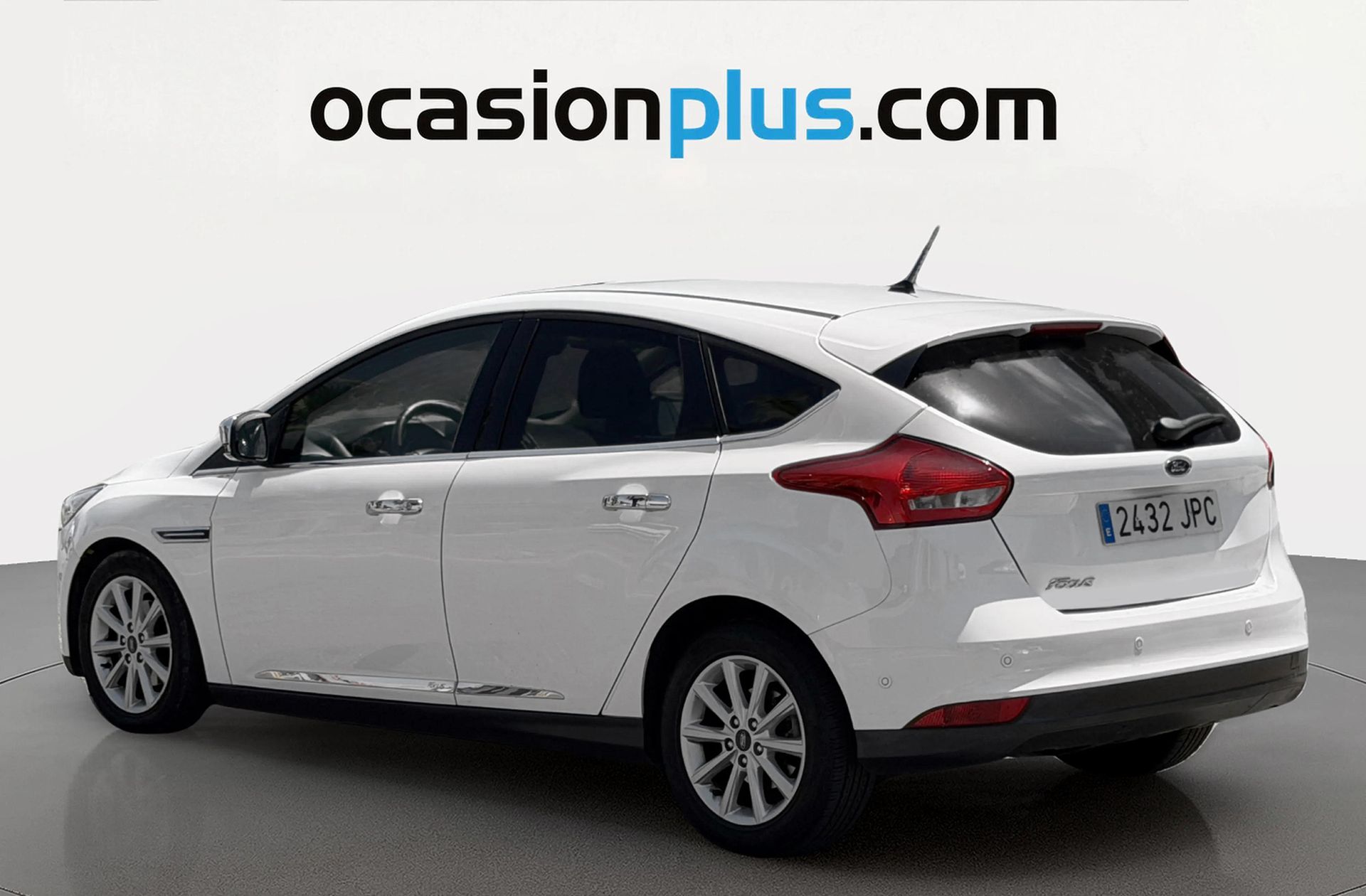 Ford Focus 1.0 EcoBoost Titanium Powershift - foto 3