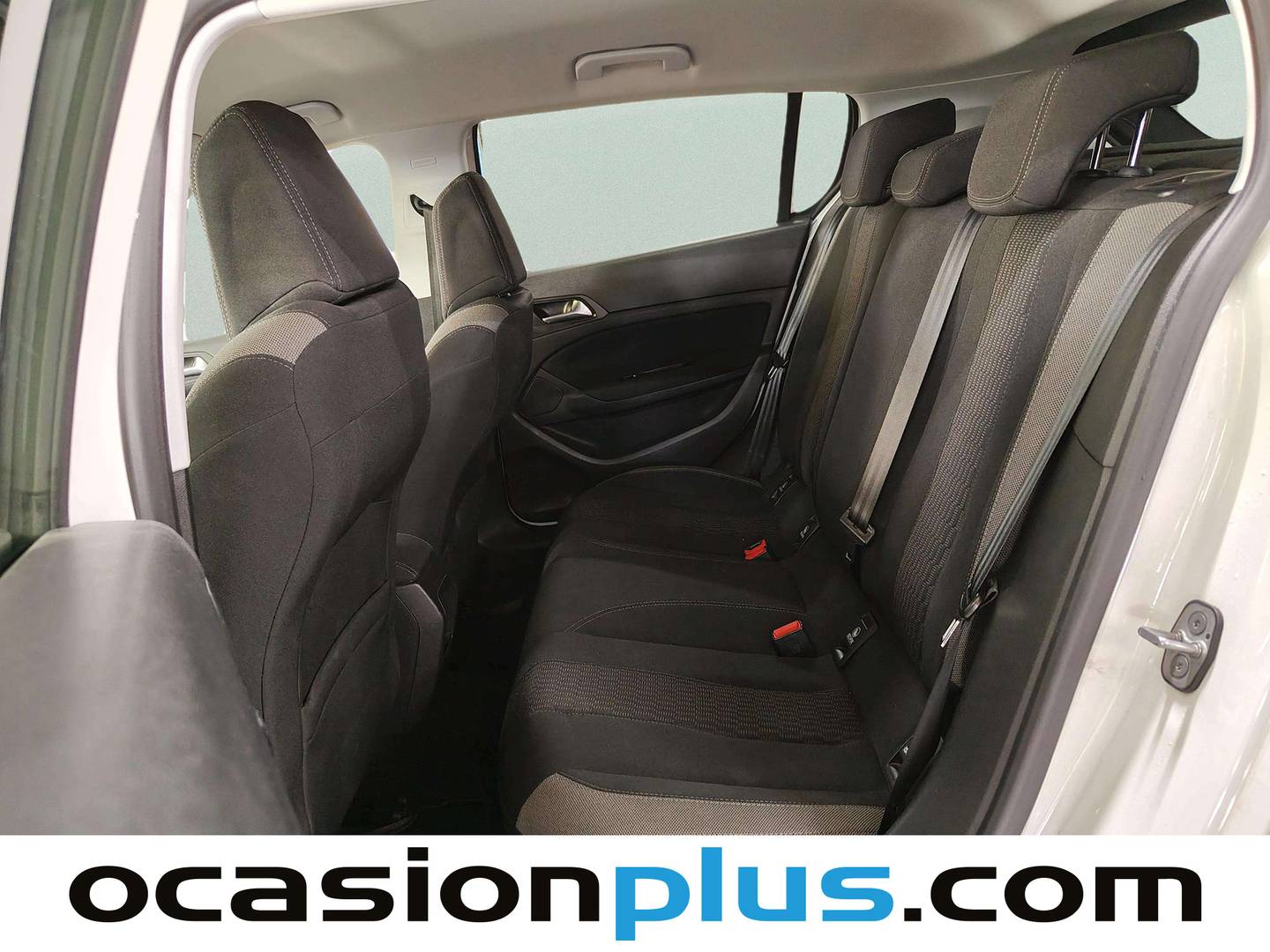 Foto asientos traseros Peugeot 308 Peugeot 308 PureTech 130 S&S Style (130 CV)