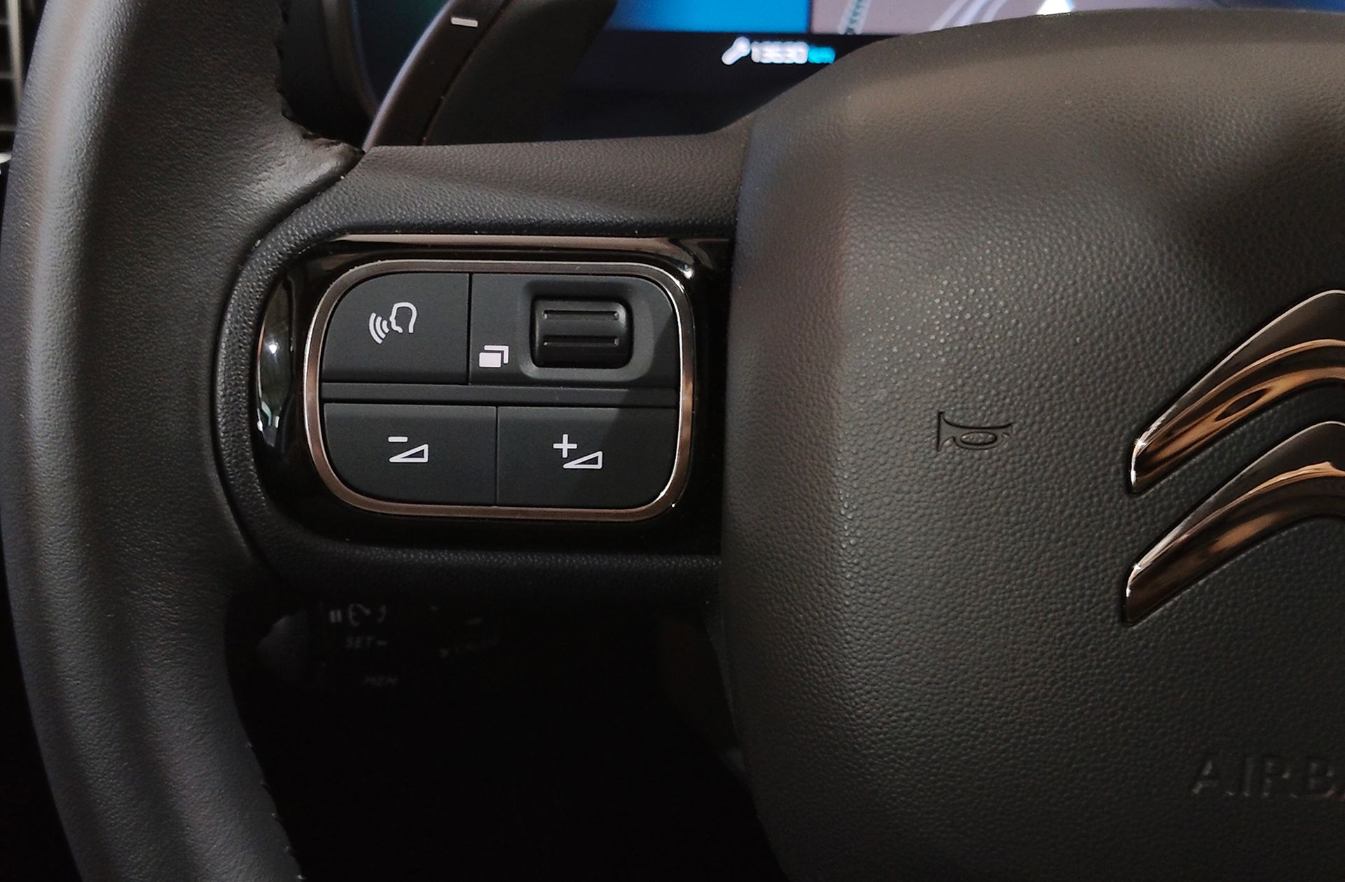 Citroën C5 Aircross Plug-in Hybrid Max e-EAT8 - foto 33