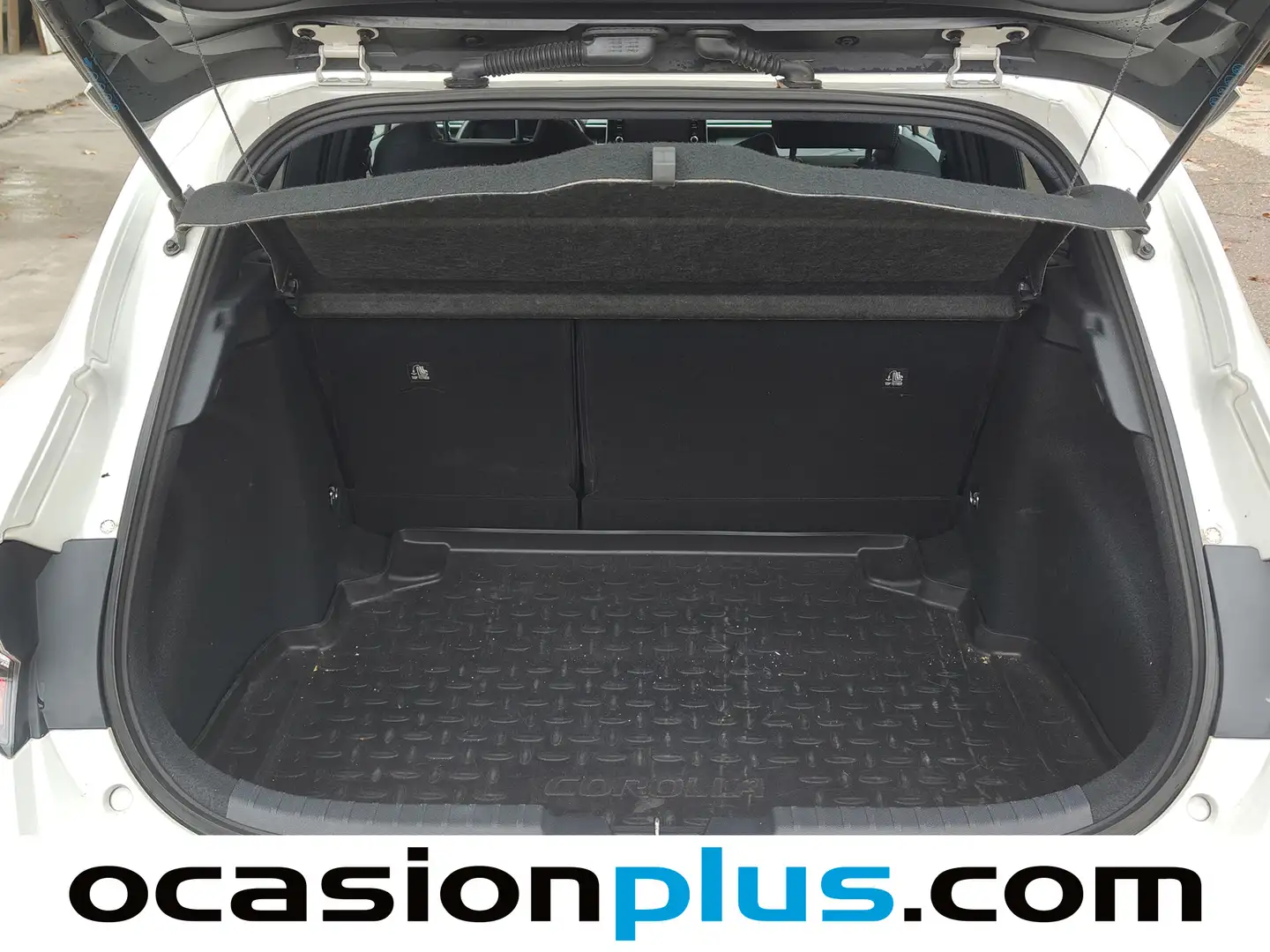 Foto Toyota Corolla Toyota Corolla 1.8 125 Híbrido Feel! E-CVT (122 CV)