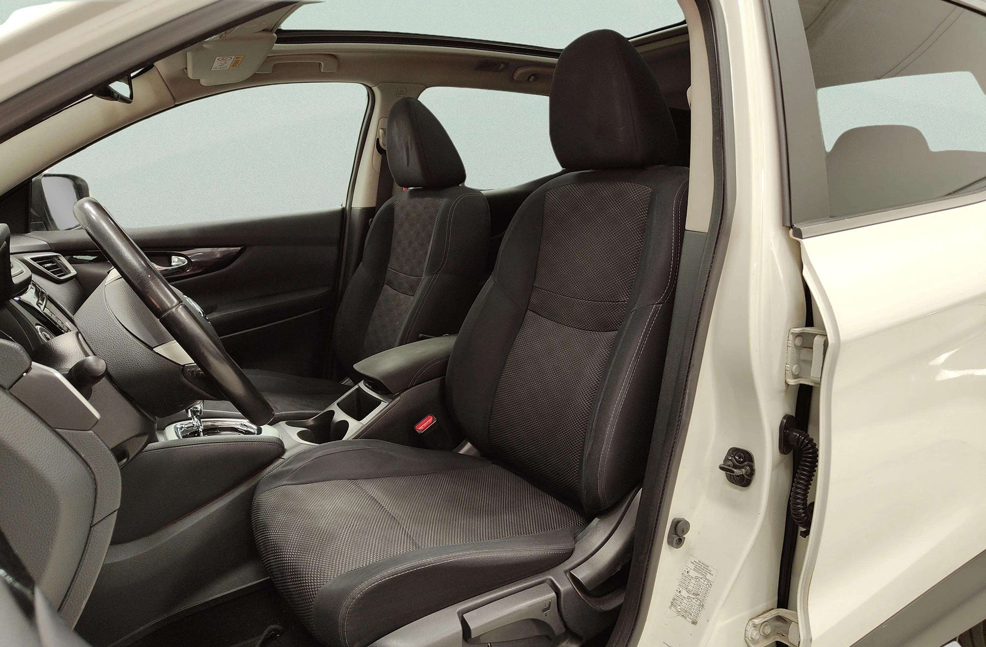 Nissan Qashqai DIG-T 115 N-Connecta 4x2 XTronic - foto 10