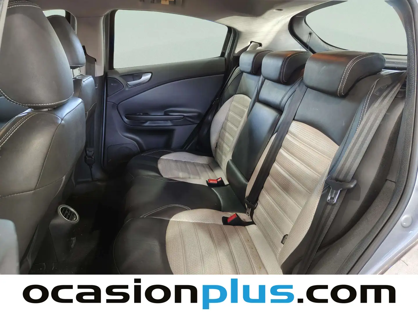 Foto Alfa Romeo Giulietta Alfa Romeo Giulietta 1.6 JTDm Collezione (120 CV)