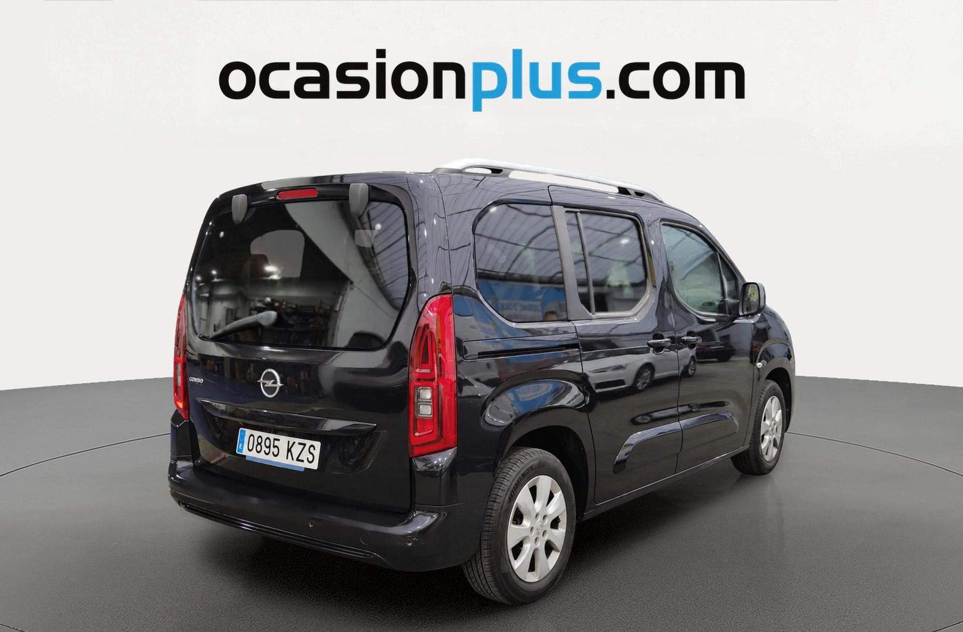 Opel Combo 1.2 Turbo Innovation L - foto 4
