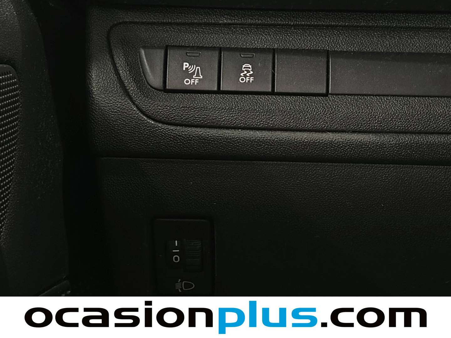 Peugeot 208 Peugeot 208 BlueHDi 100 Allure (100 CV) de segunda mano