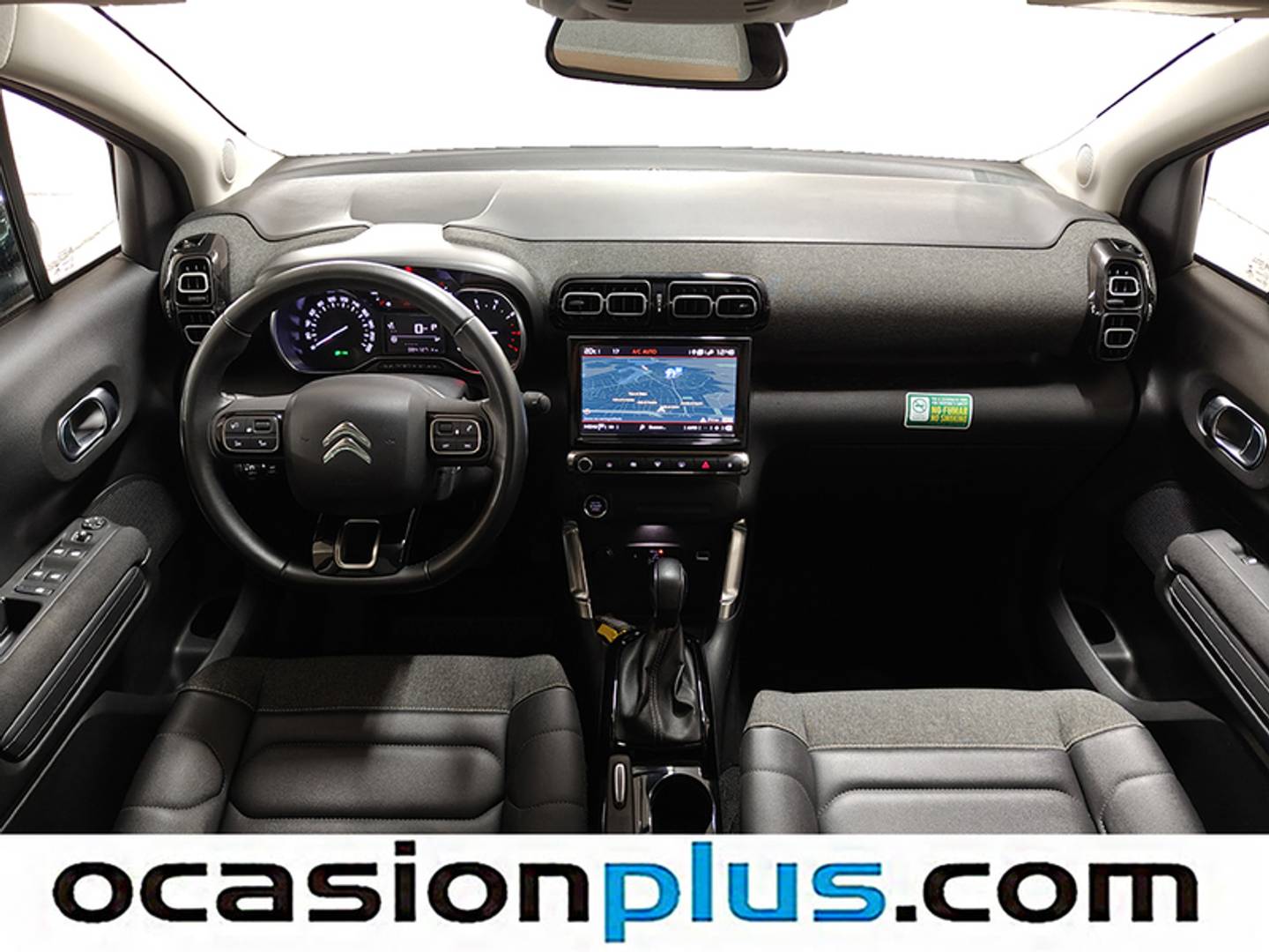 Foto Citroën C3 Aircross Citroen C3 Aircross PureTech 130 Shine Pack EAT6 (131 CV)