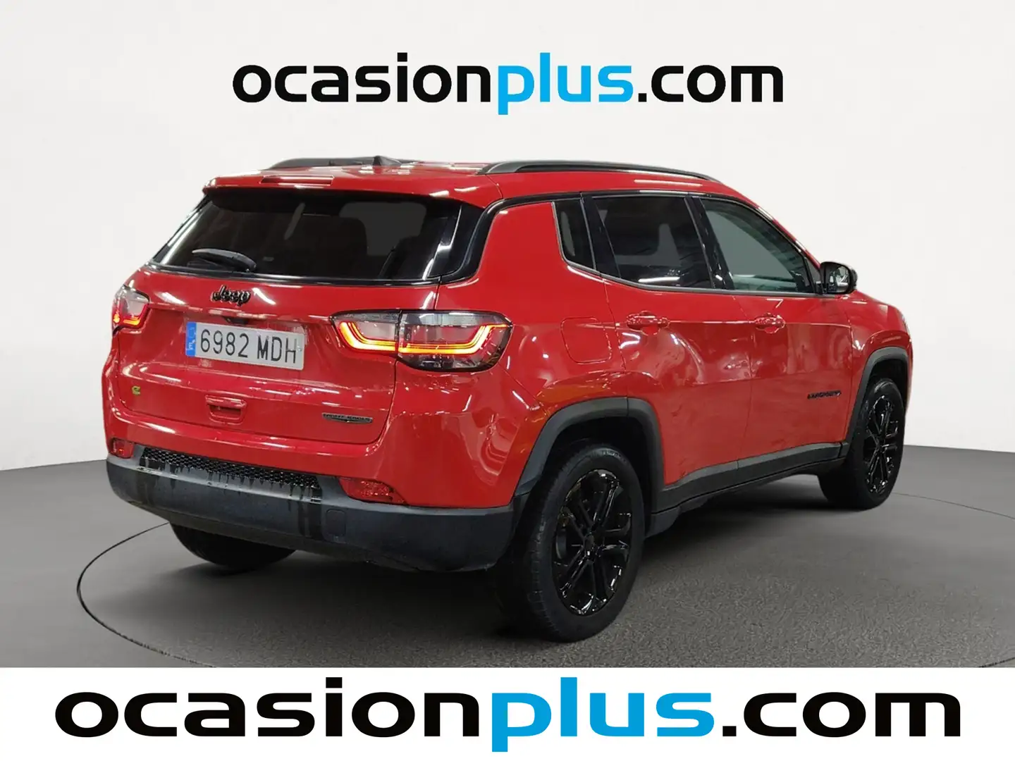 Foto Jeep Compass Jeep Compass 1.5 MHEV Night Eagle DCT 96 kW (130 CV)