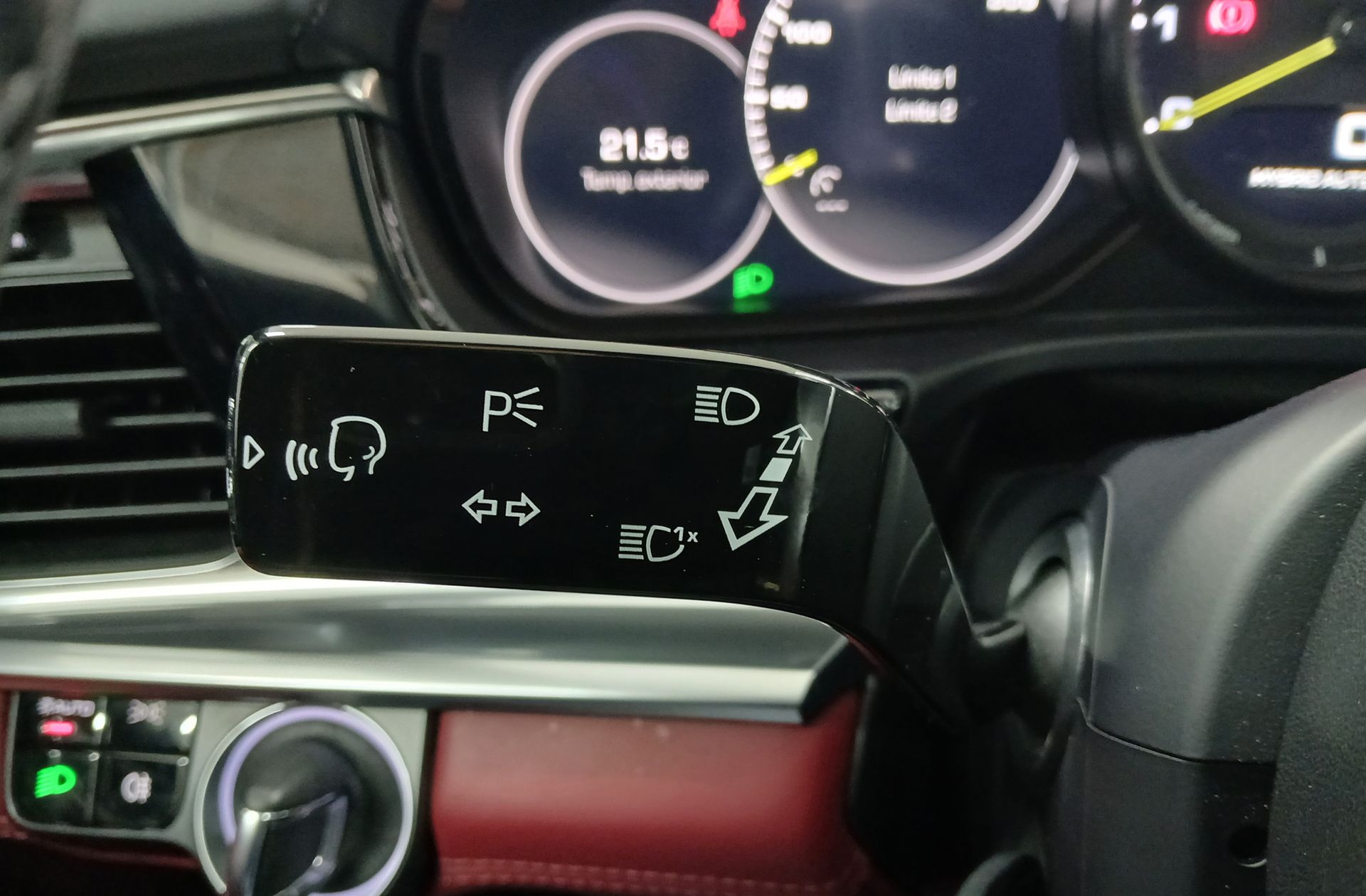 Porsche Panamera 4 E-Hybrid - foto 27