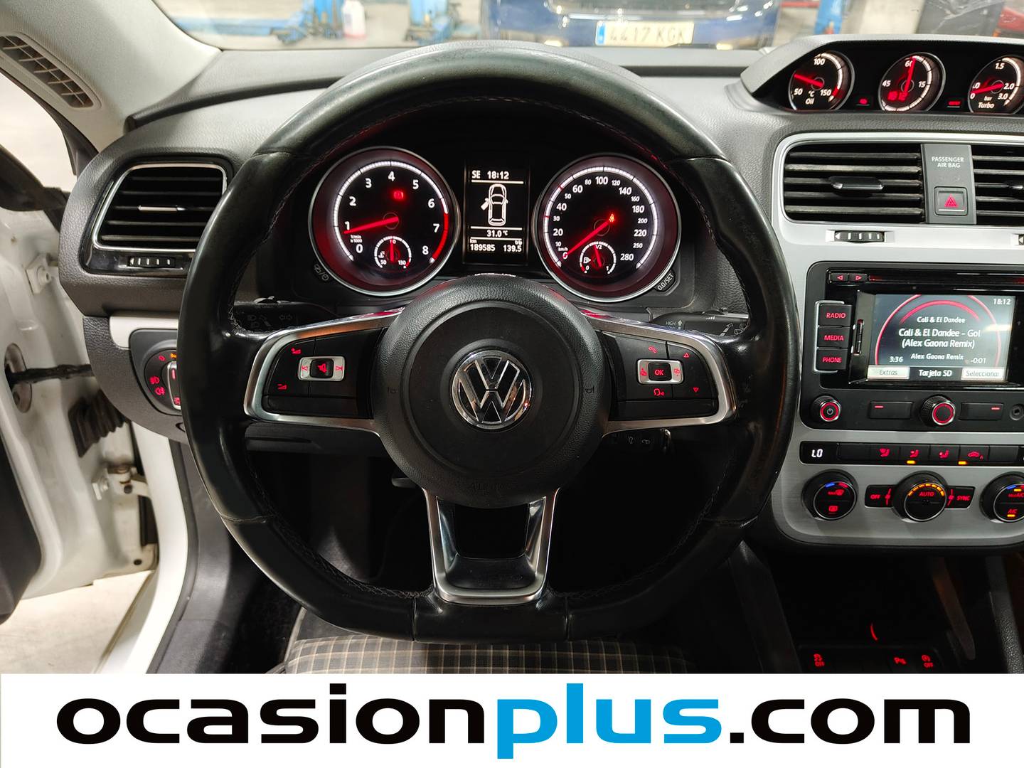 Volkswagen Scirocco Volkswagen Scirocco R-Line 1.4 TSI BMT (125 CV) de segunda mano