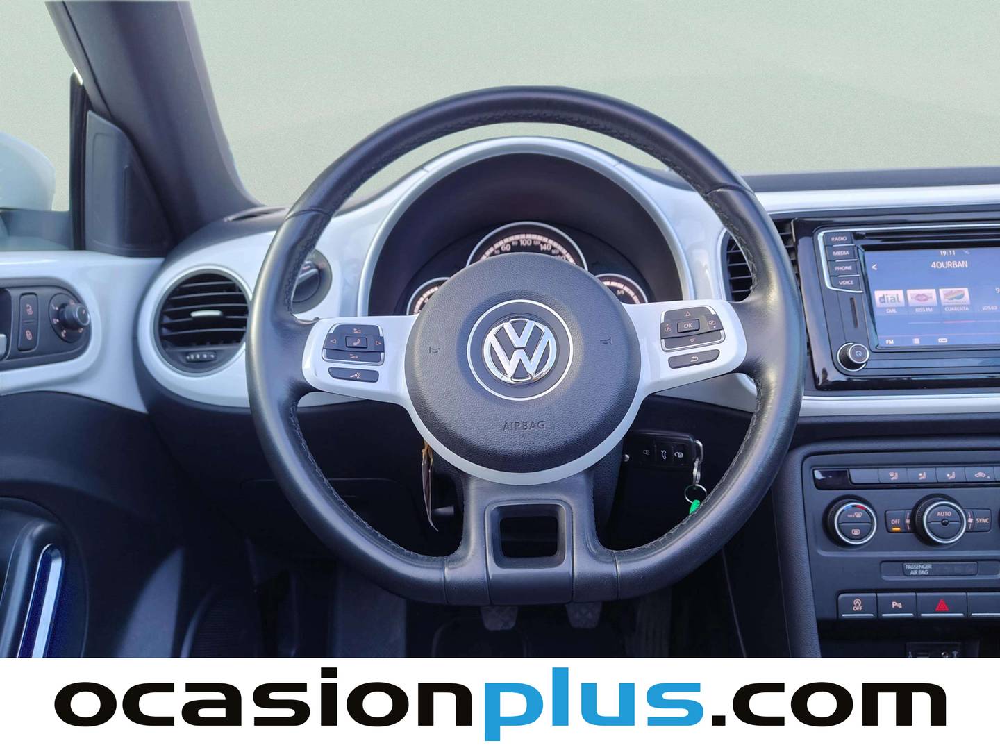 Foto Volkswagen Beetle Volkswagen Beetle Cabrio Cabrio Design 2.0 TDI BMT (110 CV)