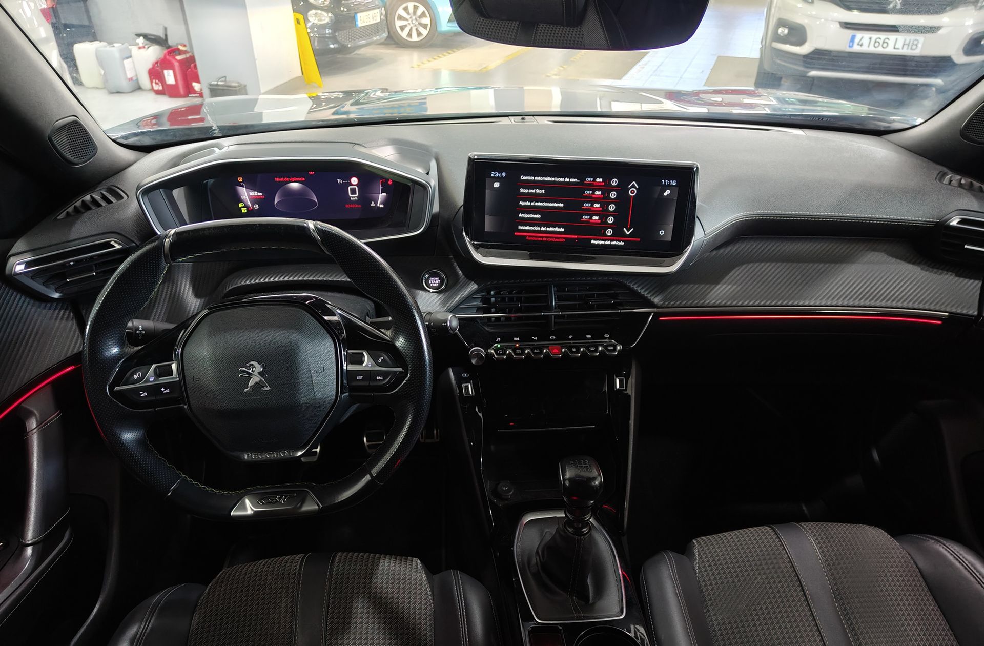 Peugeot 2008 PureTech 130 GT - foto 7