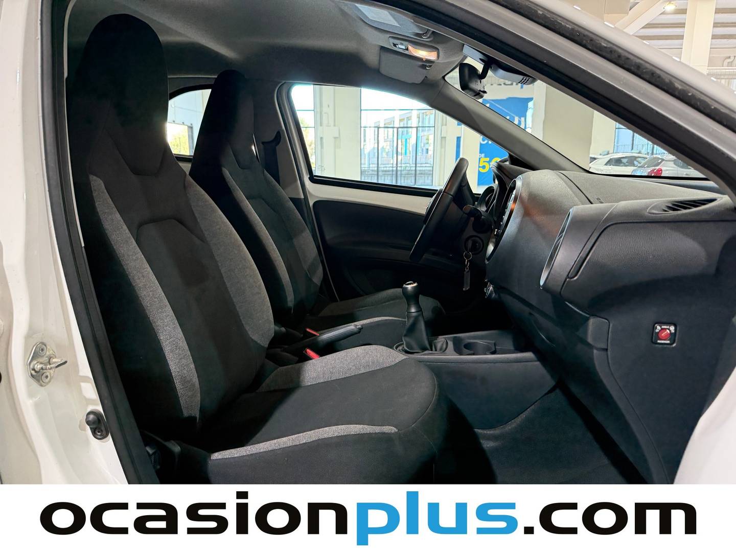 Toyota Aygo X Cross Toyota Aygo X Cross 1.0 VVT-I Play (72 CV) gasolina