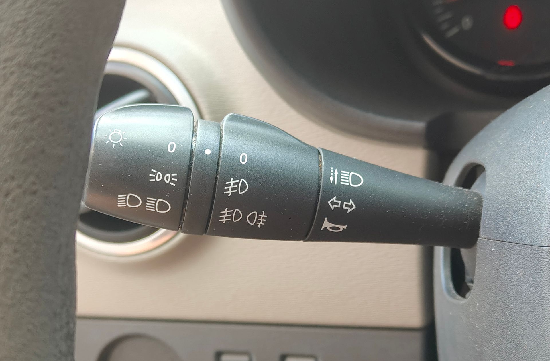 Dacia Lodgy dCi 90 SL Eficacia - foto 19