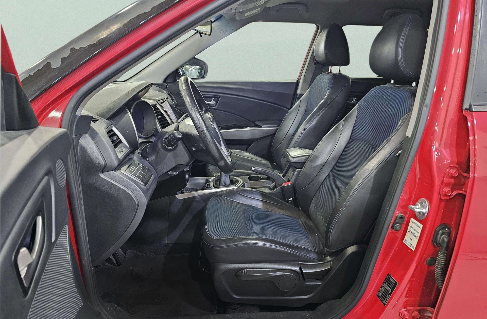 SsangYong Tivoli D16T Premium 4x2 - foto 11