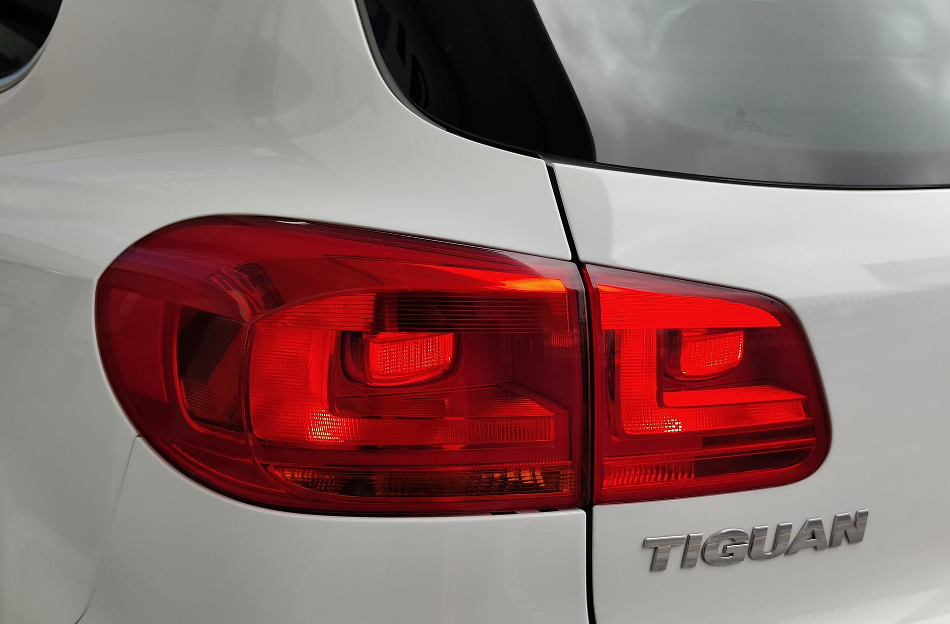 Volkswagen Tiguan T1 Sport 2.0 TDI BMT 4x2 - foto 16