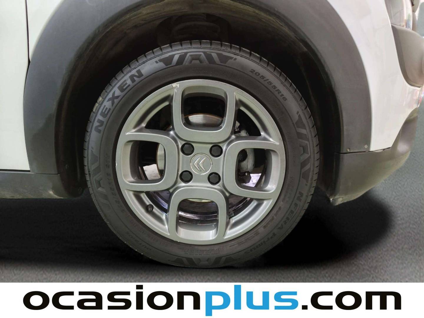 Foto Citroën C4 Cactus Citroen C4 Cactus BlueHDi 100 Shine (100 CV)