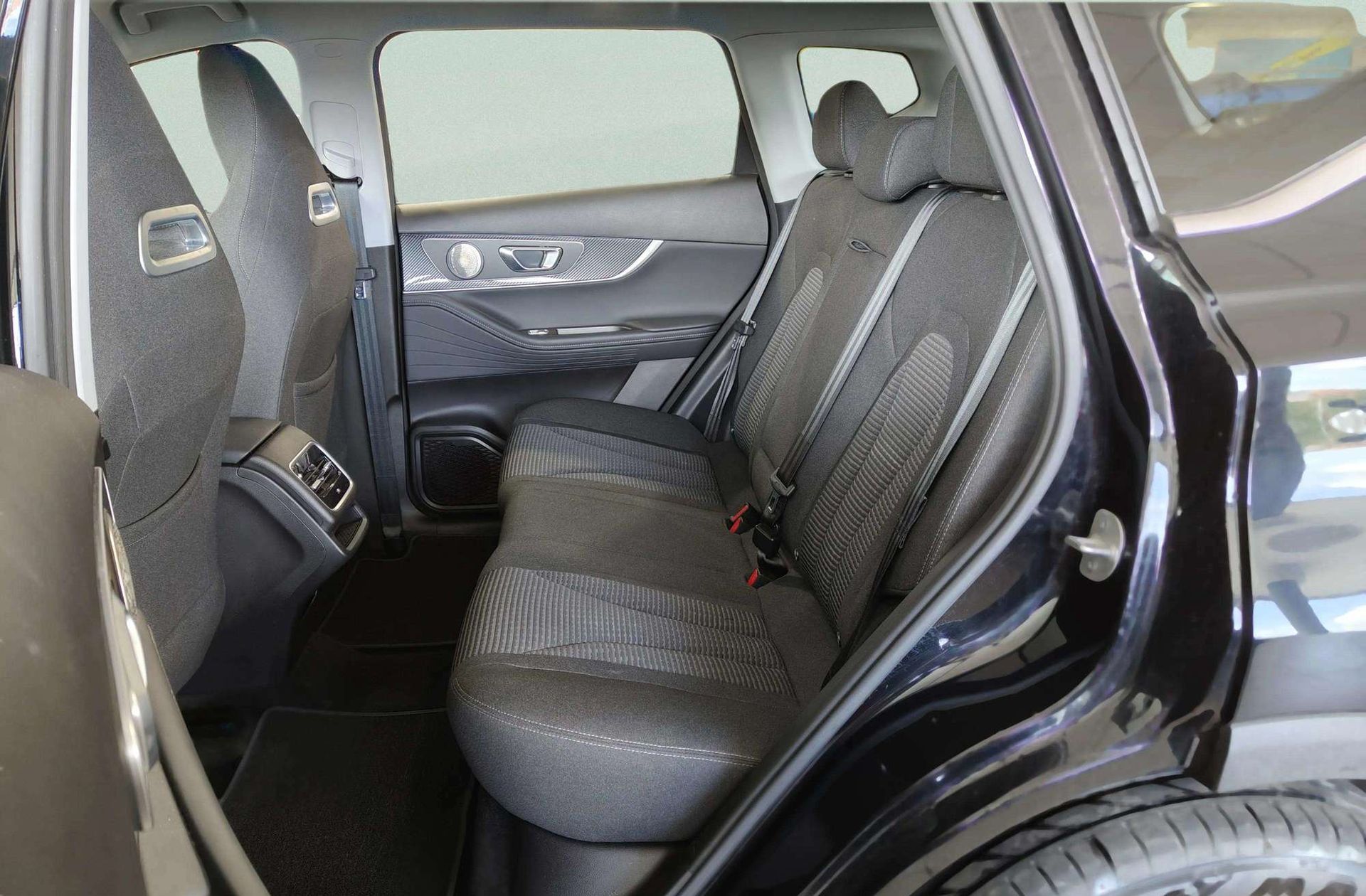 Ebro s700 1.6 T-GDi Comfort DCT - foto 12