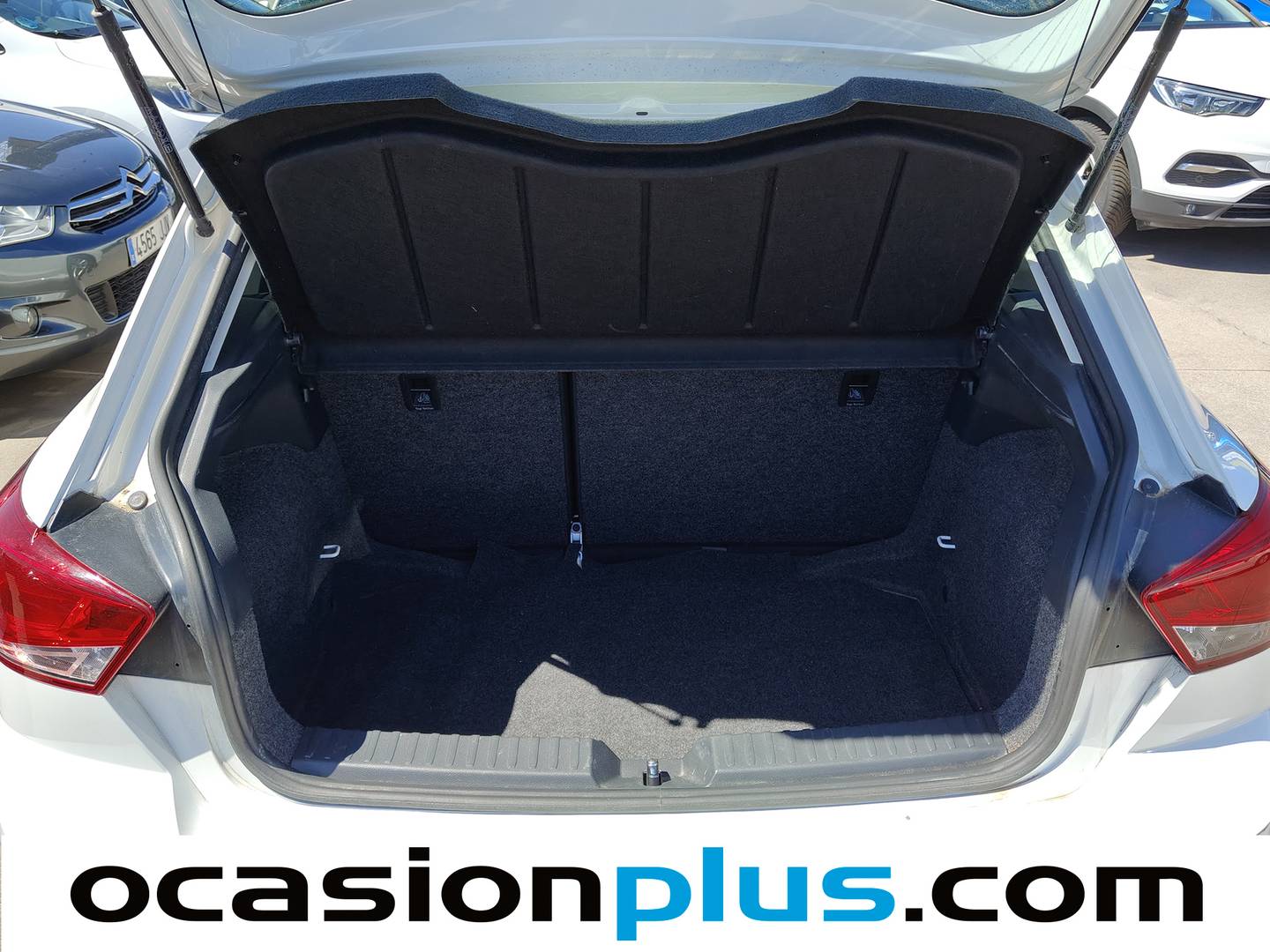 Fotos maletero Seat Ibiza Seat Ibiza 1.0 MPI Reference XL (80 CV)