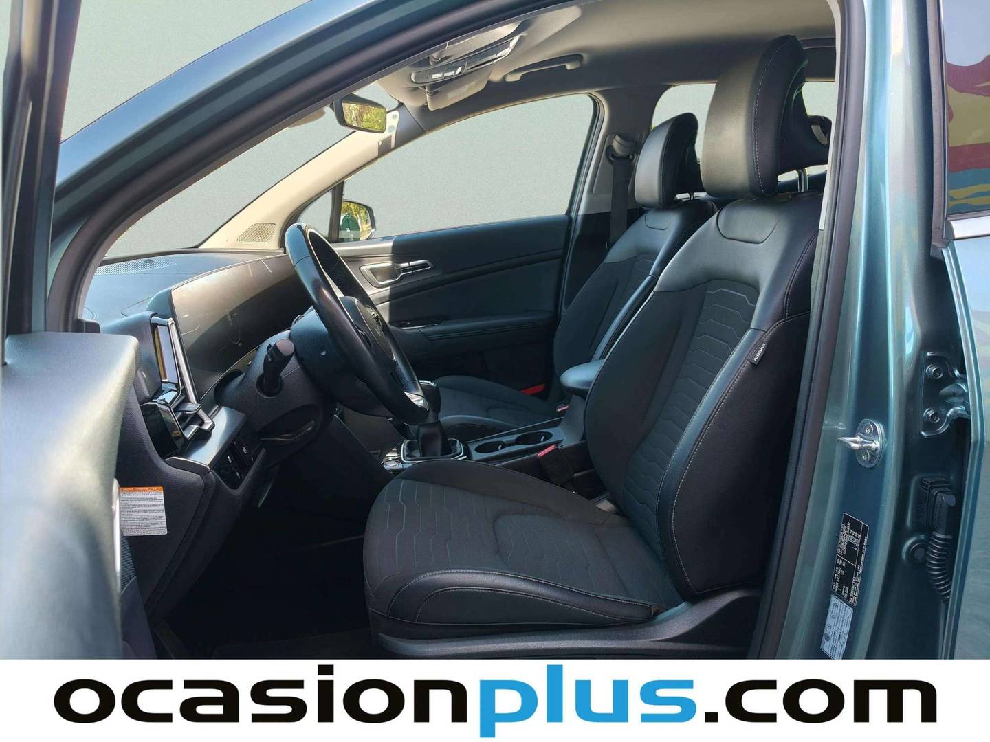 Foto asientos delanteros KIA Sportage KIA Sportage 1.6 T-GDi MHEV Tech 4x2 (150 CV)