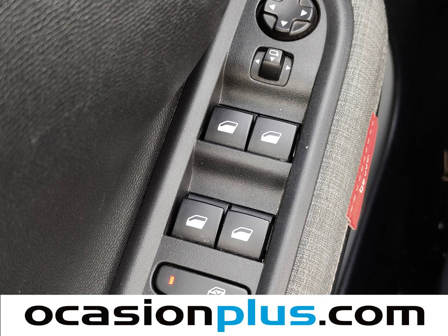 Citroën C3 Aircross Citroën C3 Aircross Hybrid 145 Plus e-DCS6 (145 CV) 2025