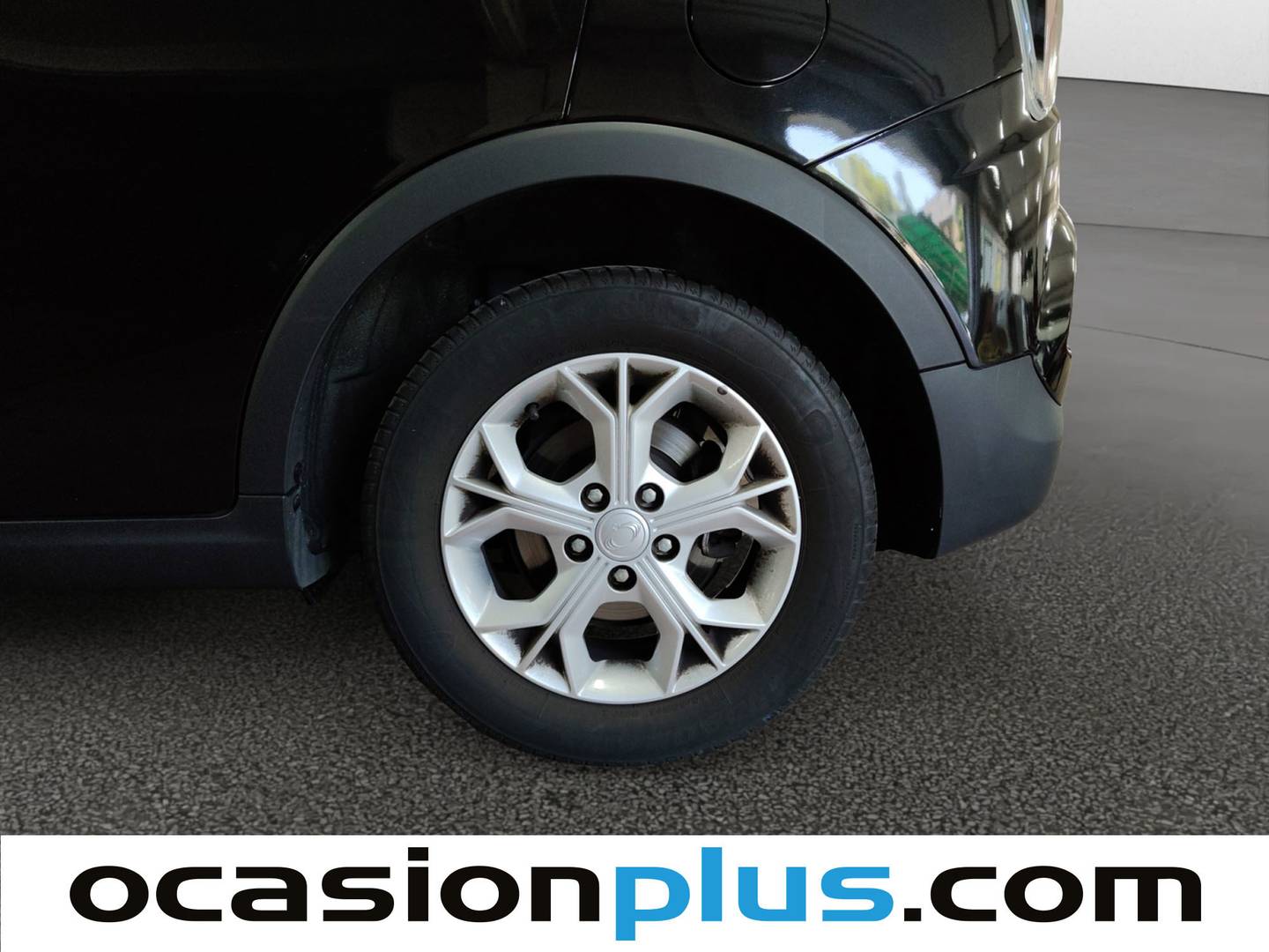 Foto SsangYong Tivoli Ssangyong Tivoli G12T Urban Plus (128 CV) GLP