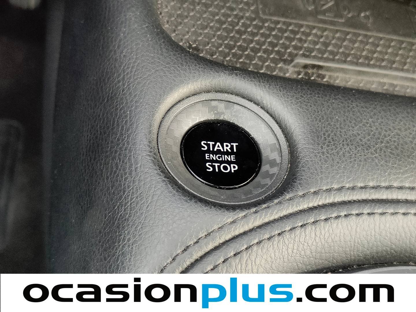 Foto Nissan JUKE Nissan Juke DIG-T N-Connecta 4x2 (114 CV)