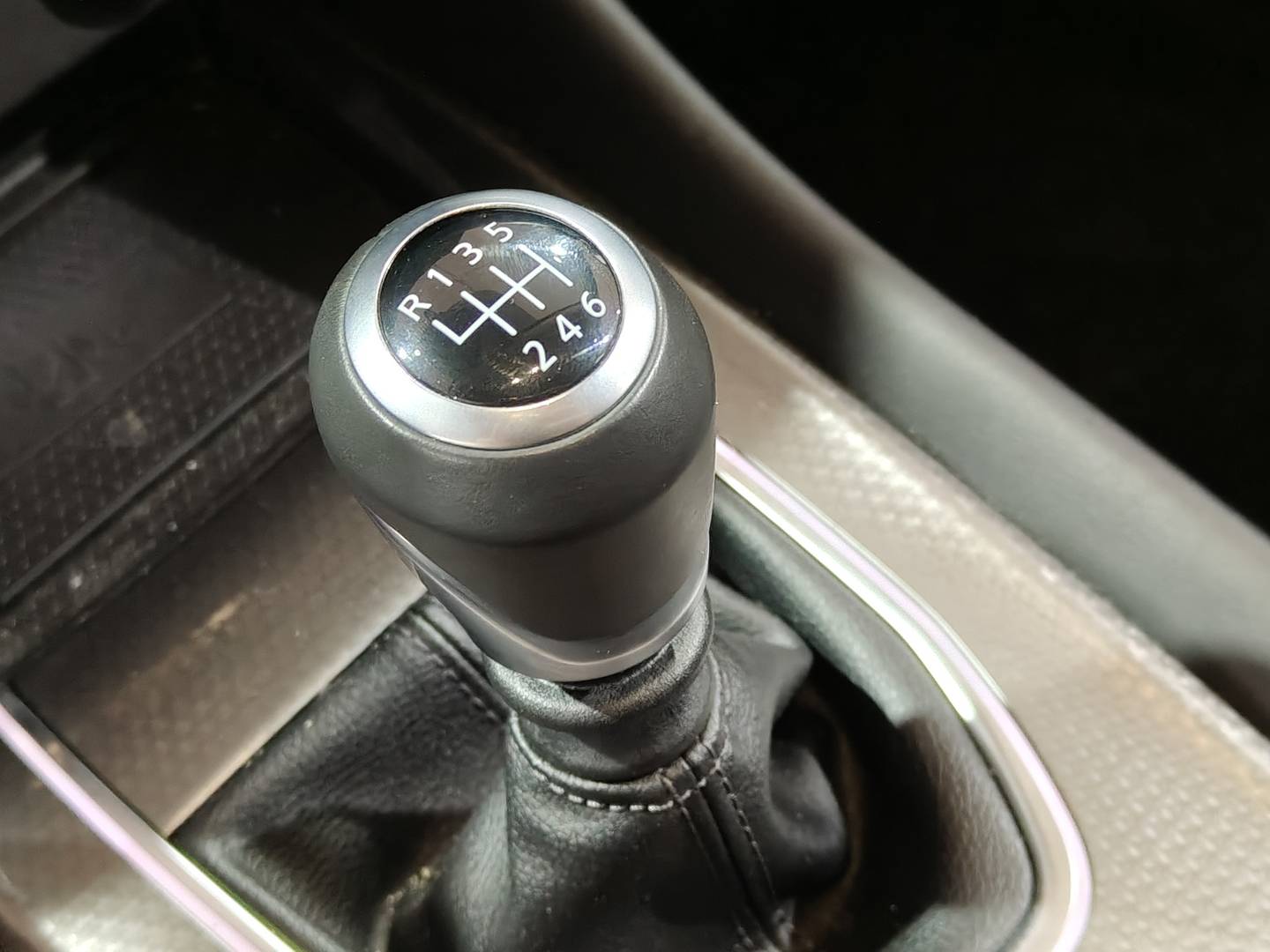 Foto Nissan QASHQAI Nissan Qashqai DIG-T 140 N-Connecta (140 CV)