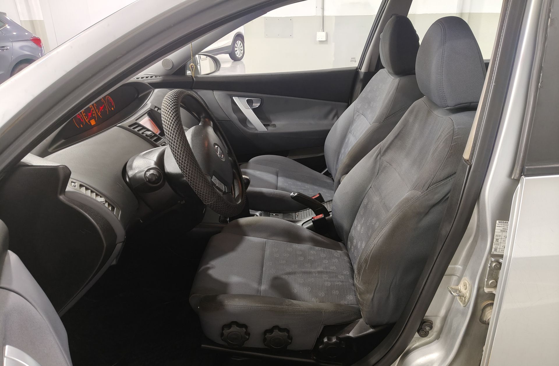 Nissan Primera 1.6 Visia - foto 7