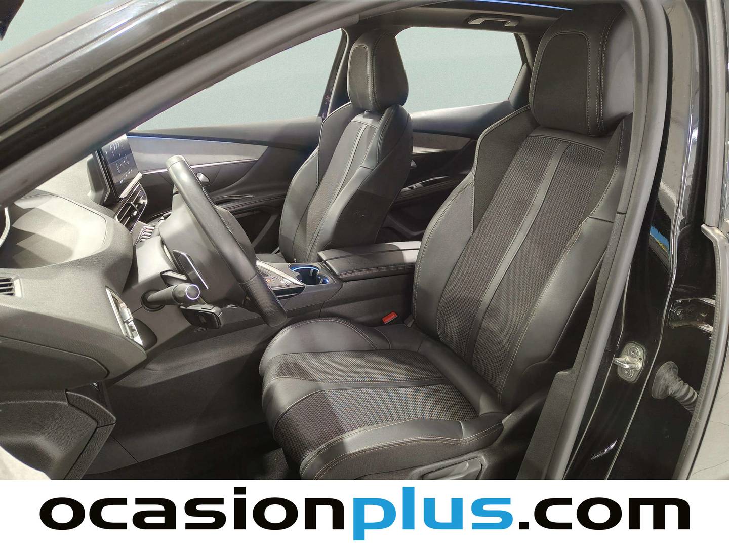 Foto Peugeot 3008 Peugeot 3008 PureTech 130 S&S GT EAT8 (130 CV)