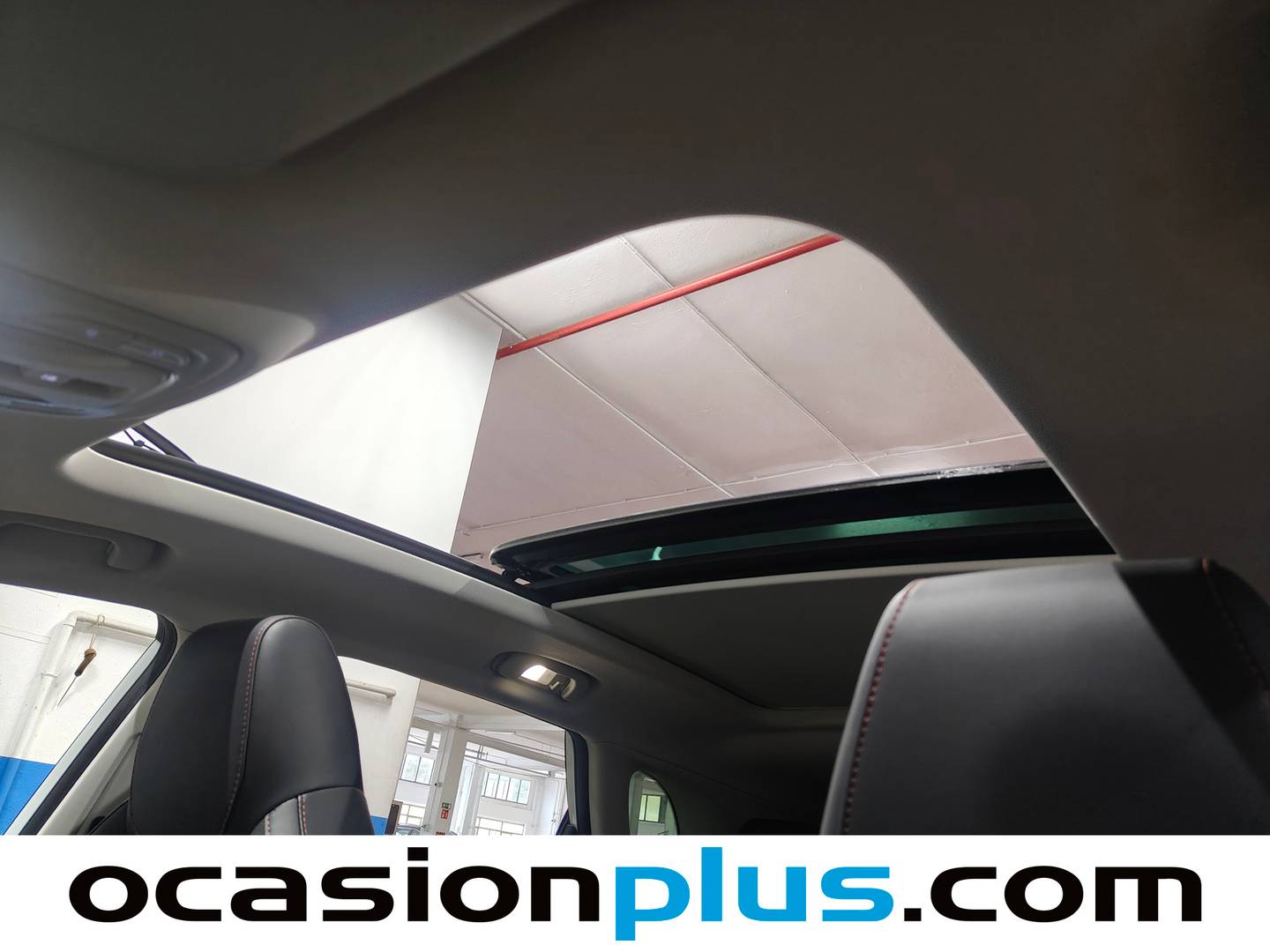 Extras y acabados del MG eHS MG eHS 1.5 T-GDI PHEV Luxury (258 CV)