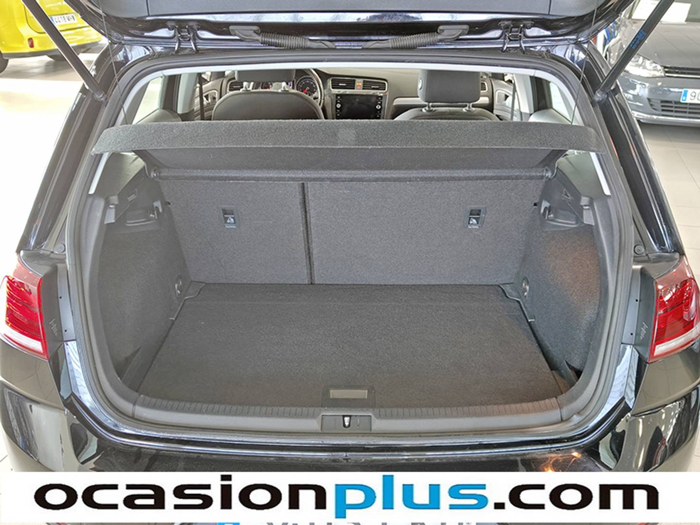 Foto Volkswagen Golf Volkswagen Golf Business 1.0 TSI (115 CV)