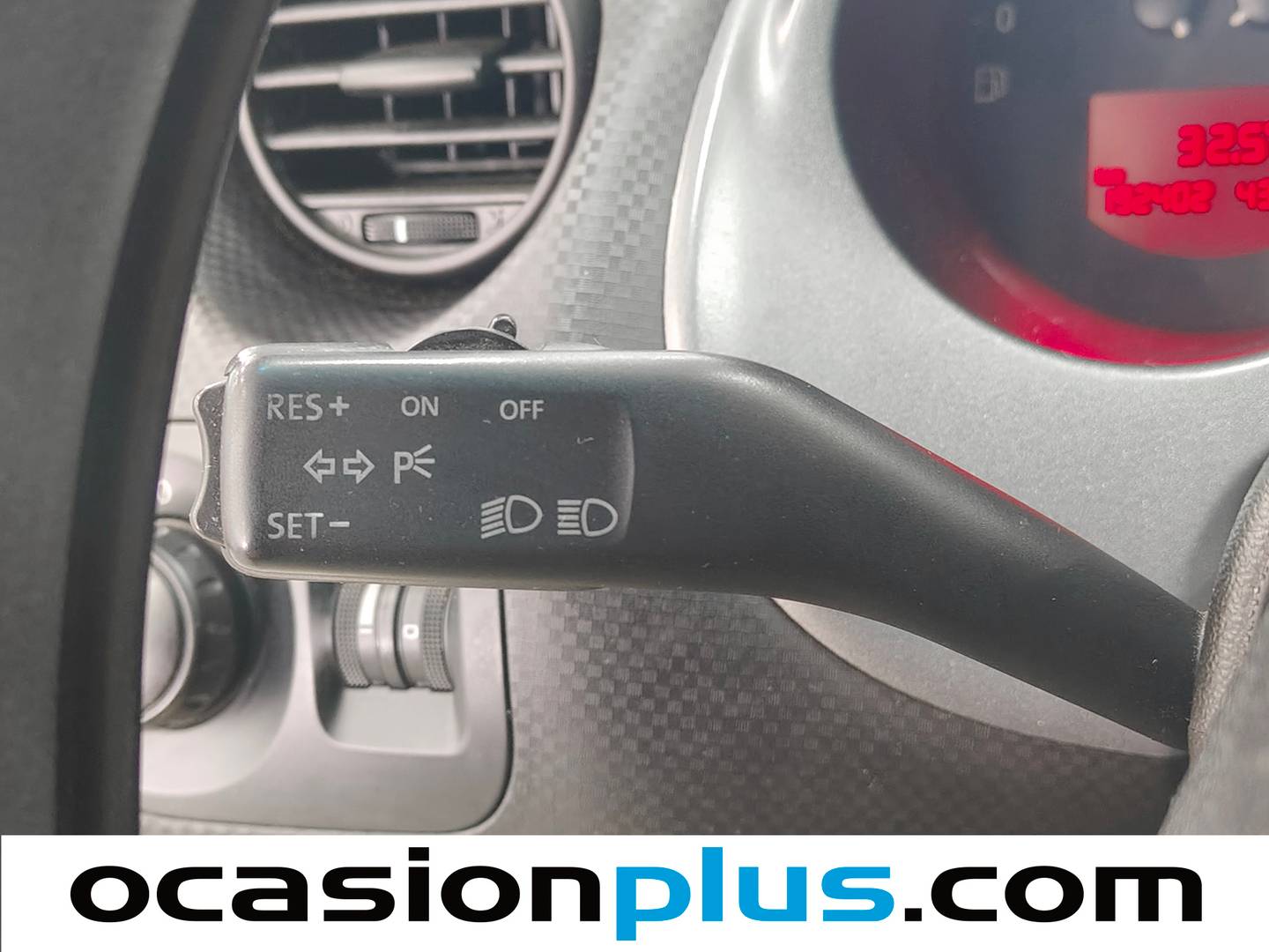 Equipamiento del Seat Altea Seat Altea 1.6 Green (102 CV)