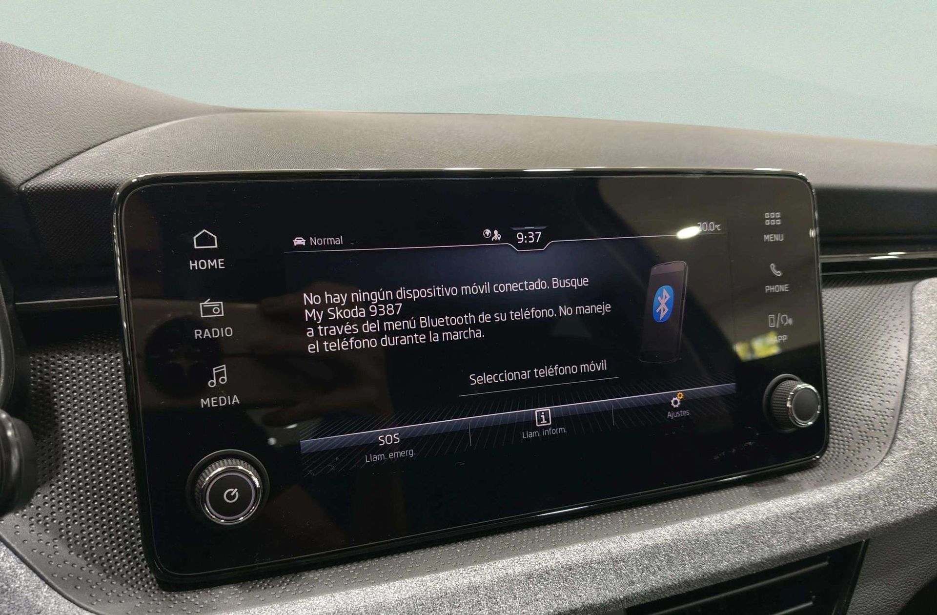 Škoda Kamiq 1.0 TSI Selection DSG - foto 34
