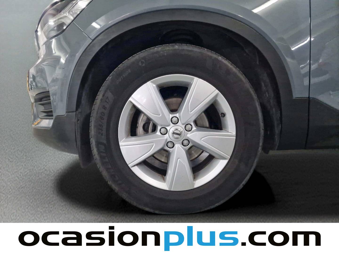 Volvo XC40 Volvo XC40 T2 Momentum Core (129 CV) seminuevo