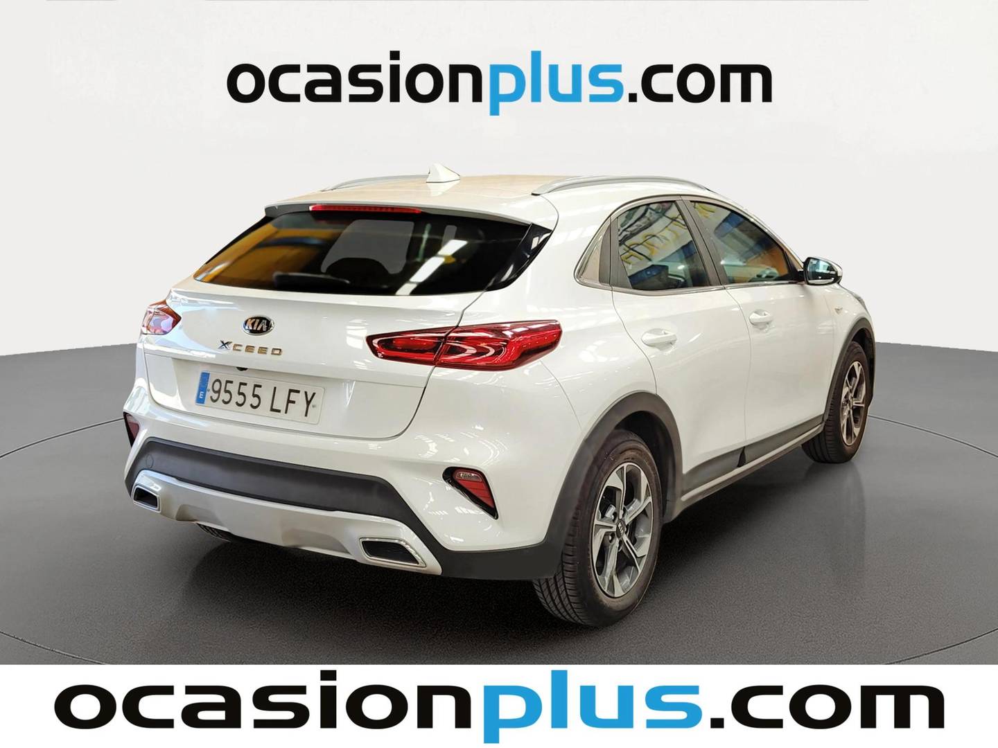 Foto trasera KIA XCeed KIA XCeed 1.0 T-GDi Drive (120 CV) derecha