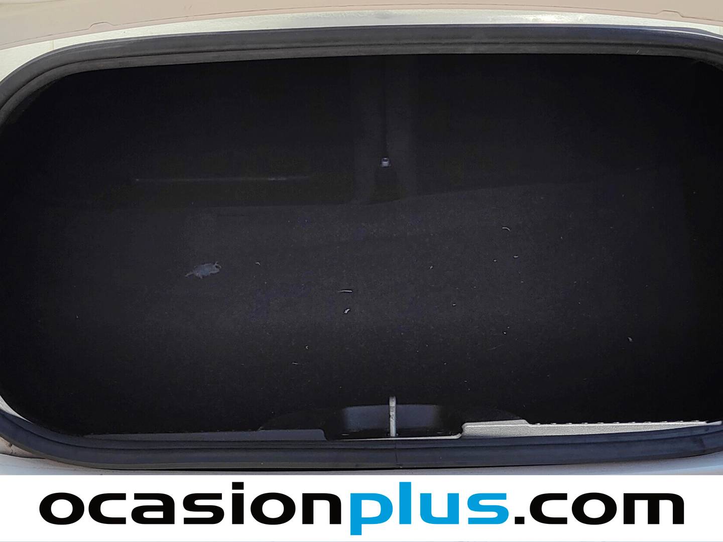 Fotos maletero Fiat 500C Fiat 500C 1.2 8v Cabrio S (69 CV)