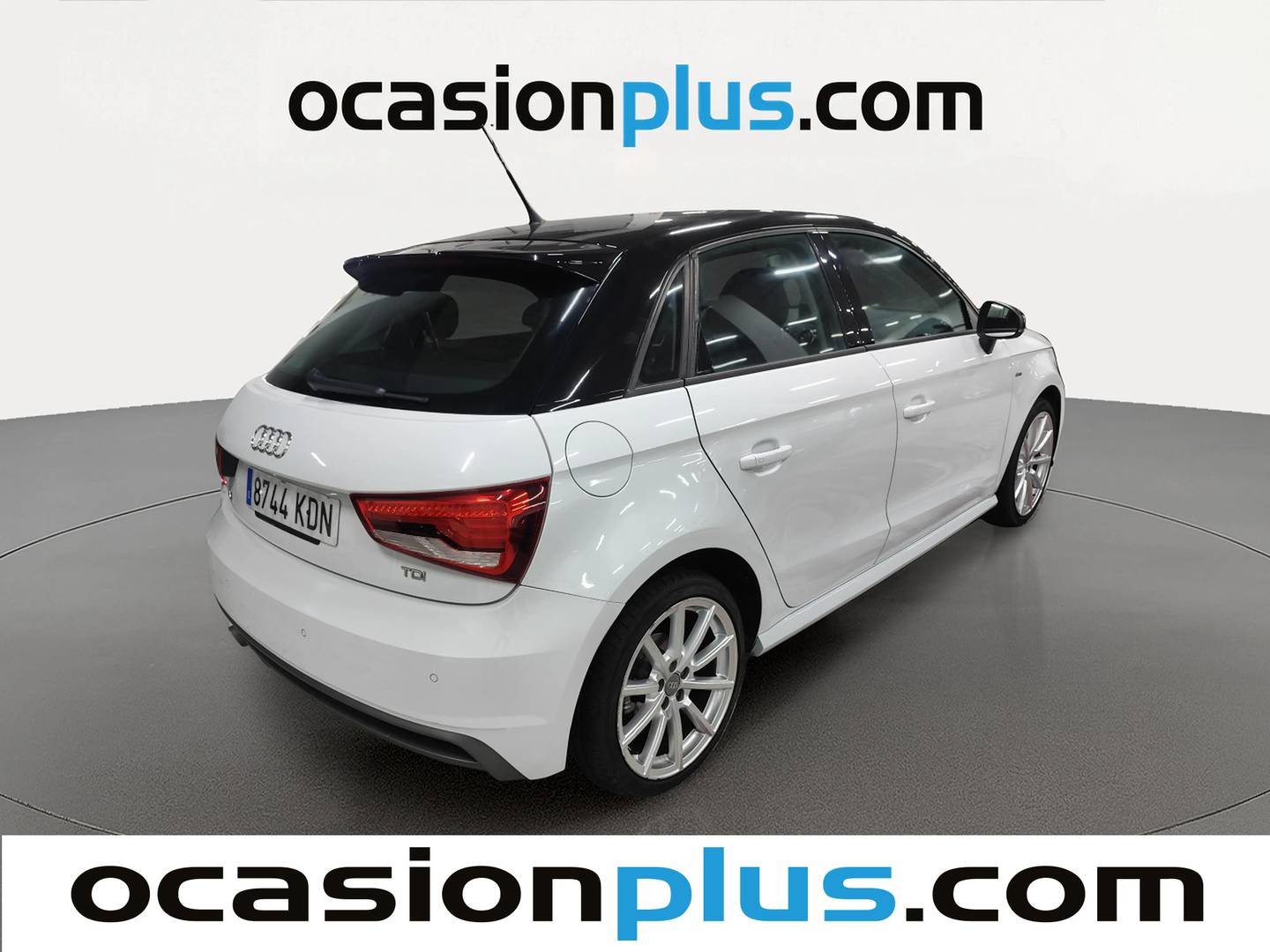 Foto trasera Audi A1 Audi A1 Sportback Adrenalin 1.6 TDI (116 CV) Pack S-line derecha