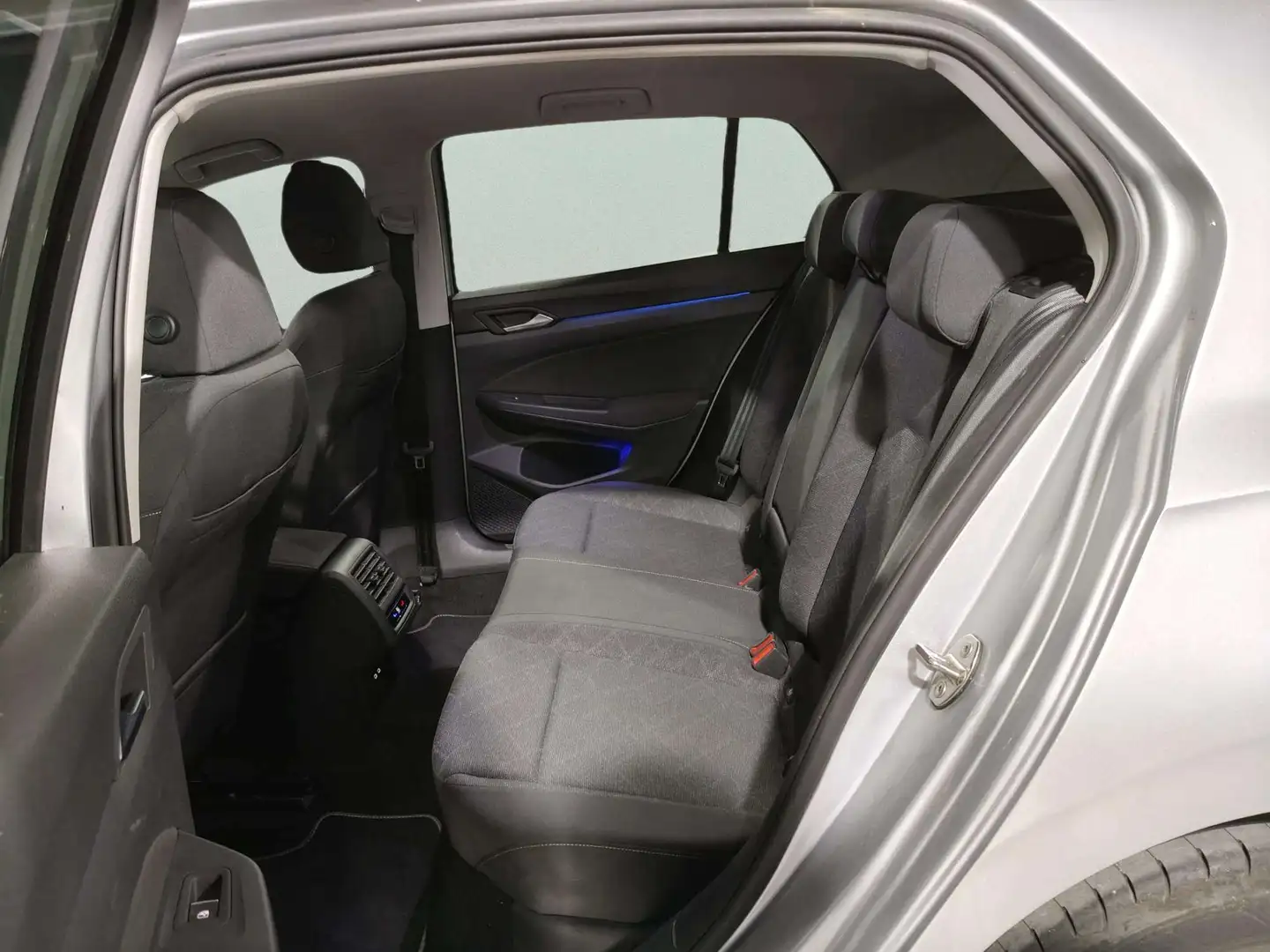 Foto Volkswagen Golf Volkswagen Golf Life 2.0 TDI (150 CV) DSG