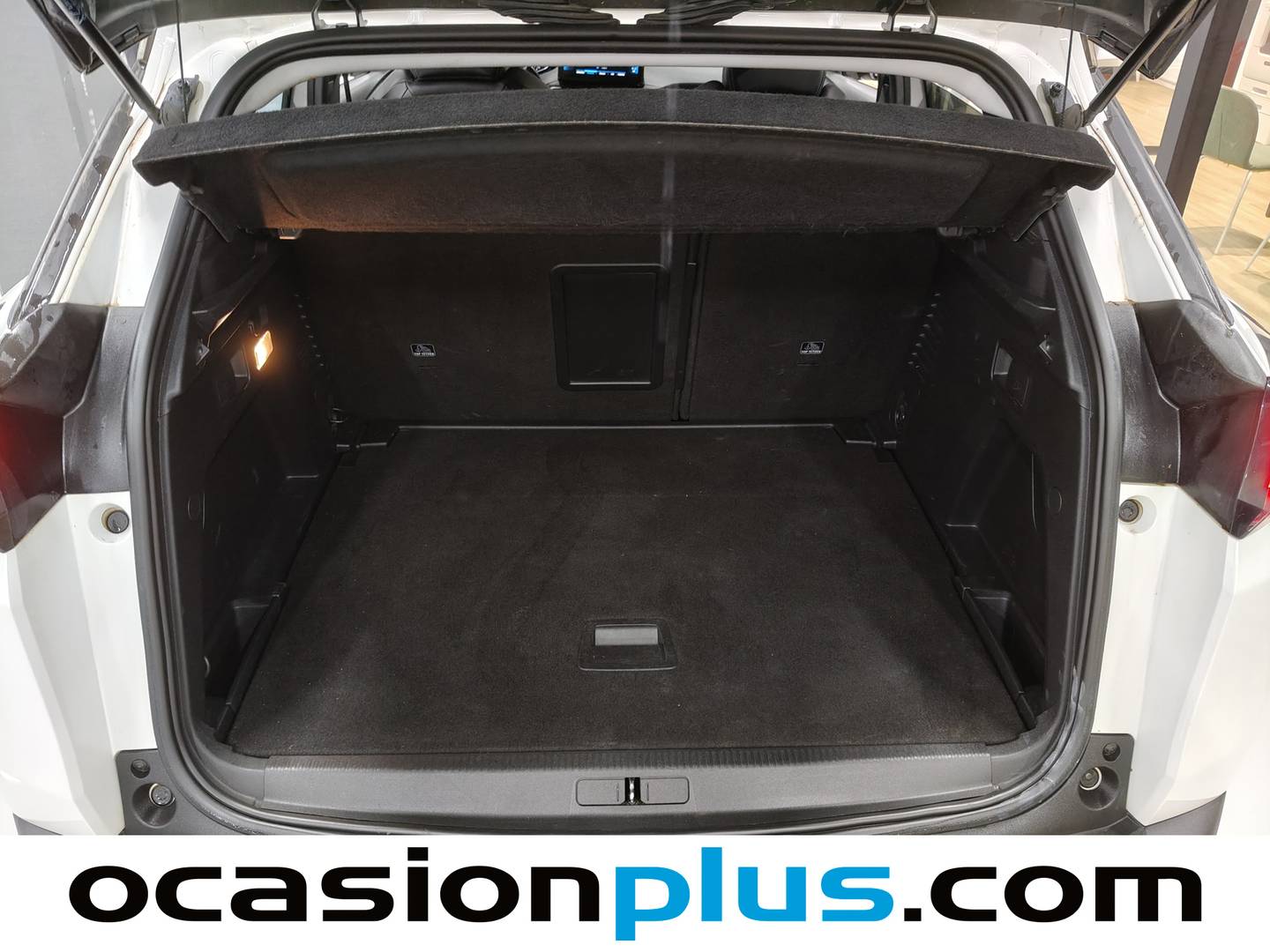 Foto asientos delanteros Peugeot 3008 Peugeot 3008 PureTech 130 S&S Allure Pack (130 CV)