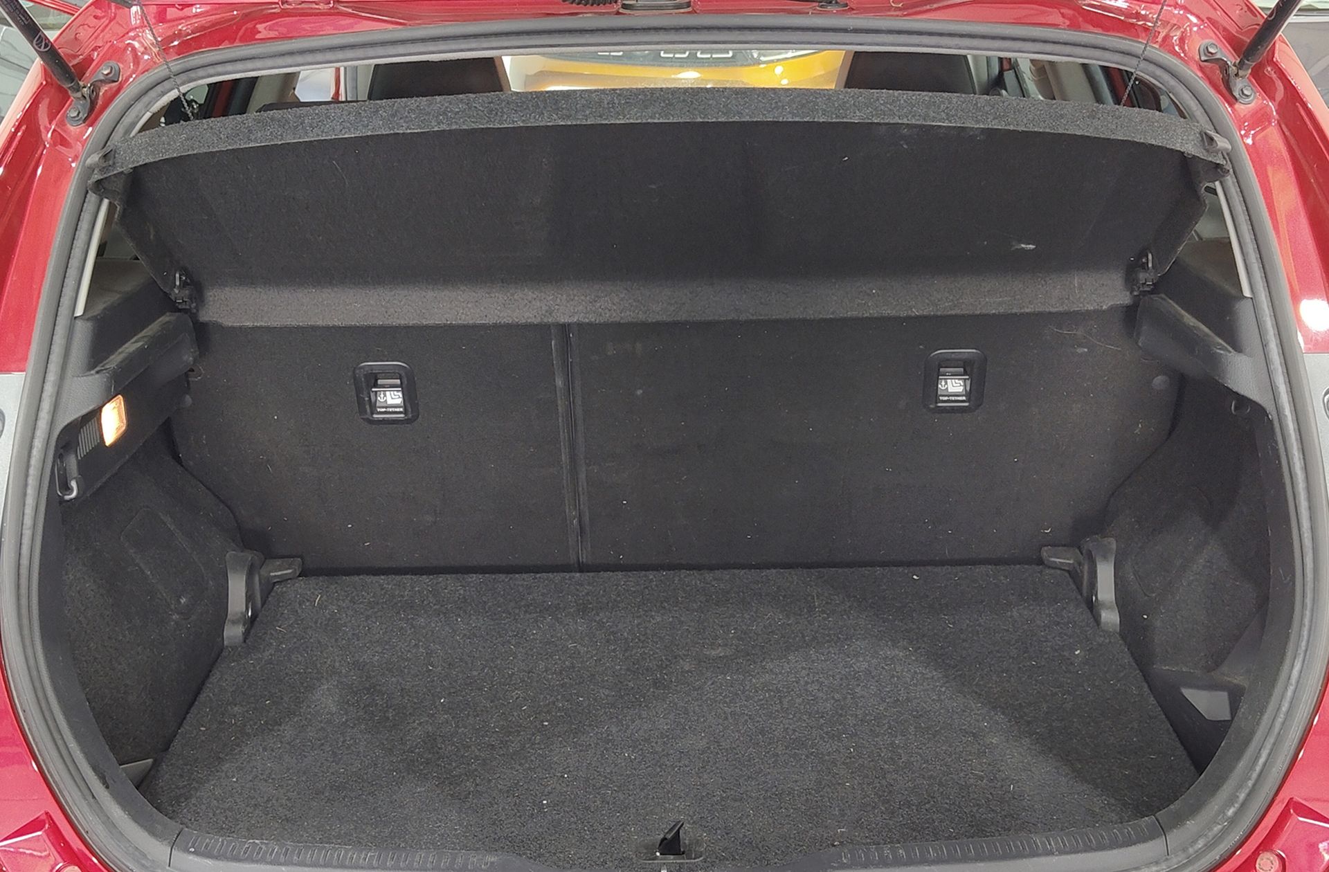 Toyota Auris 140H Hybrid Advance - foto 17