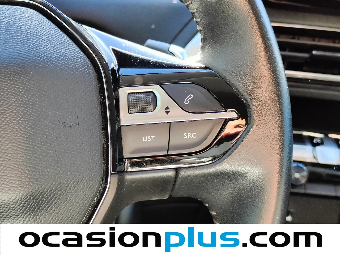 Foto Peugeot 5008 Peugeot 5008 PureTech 130 S&S Allure EAT8 (130 CV)