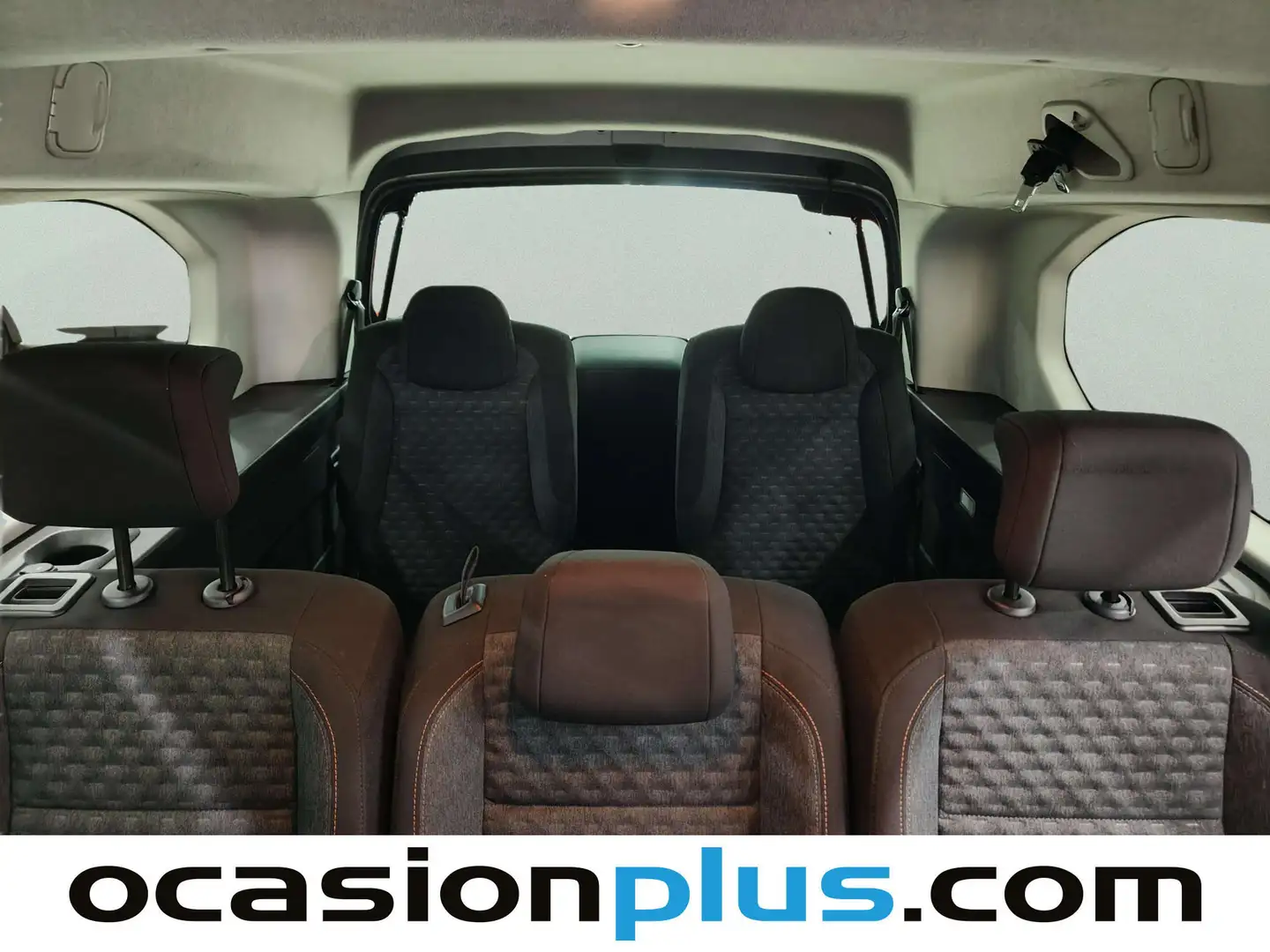 Foto Peugeot Rifter Peugeot Rifter BlueHDi 130 GT Long EAT8 (130 CV) 7 Plazas